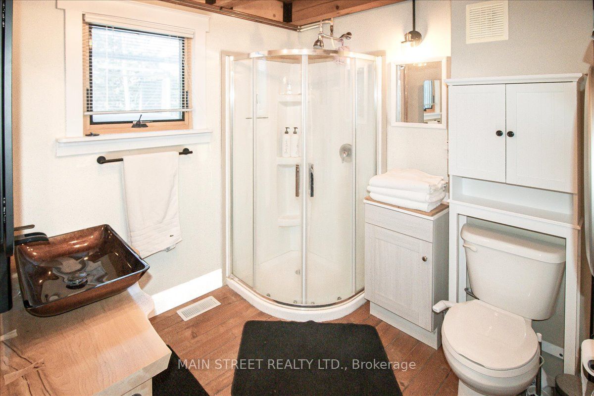 1275 Lakeshore Road Property Photo 16