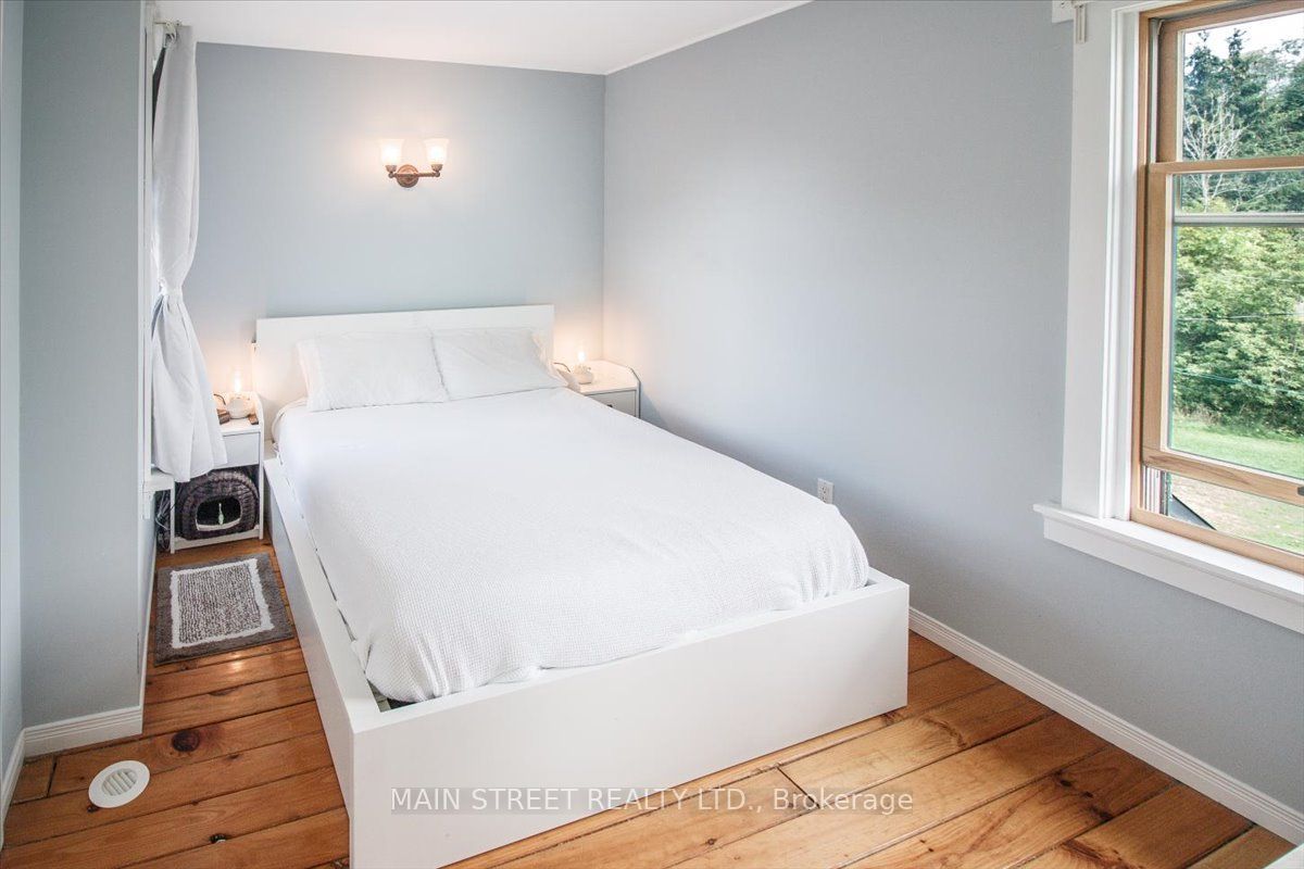 1275 Lakeshore Road Property Photo 22
