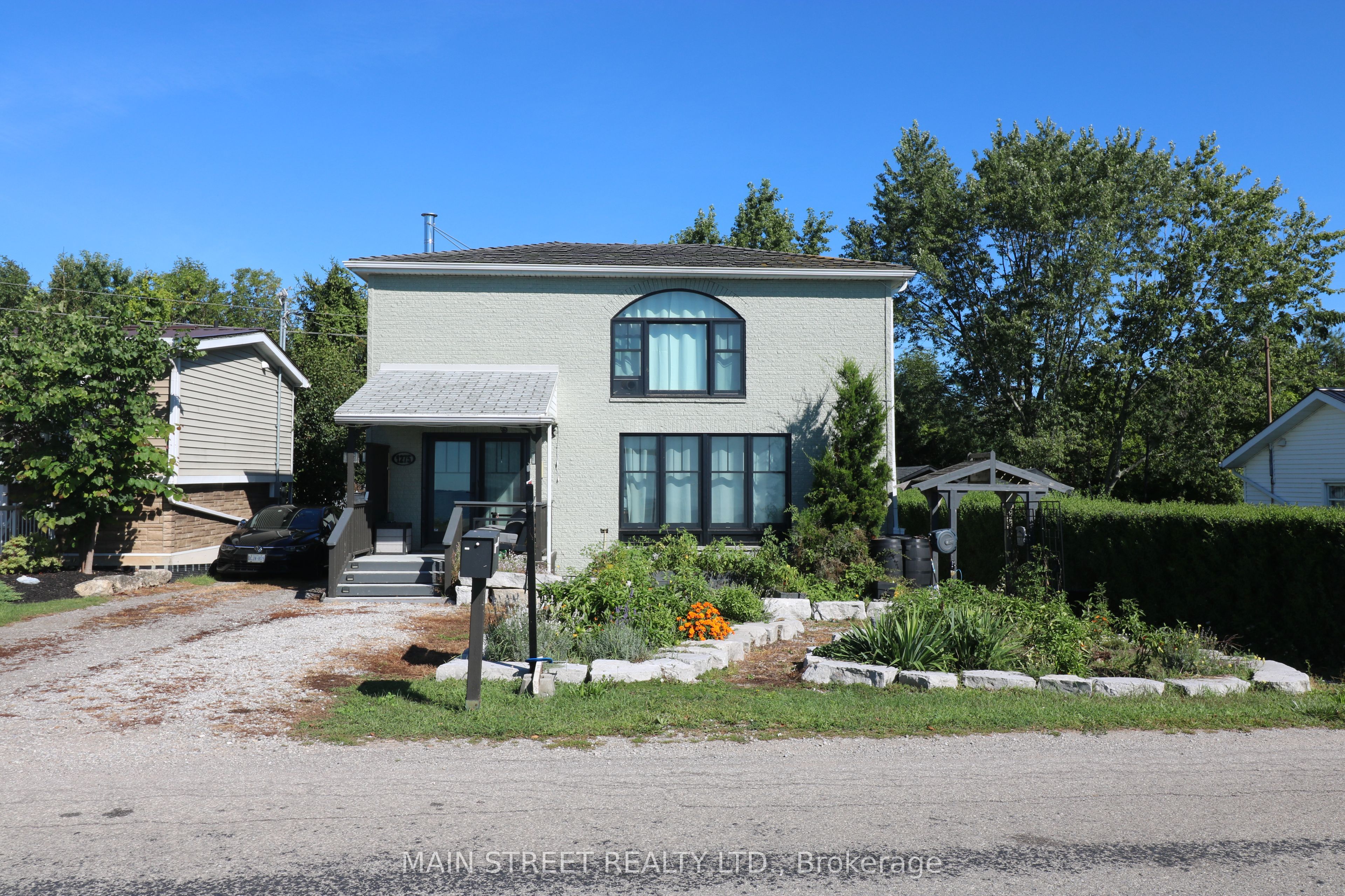 1275 Lakeshore Road Property Photo 33