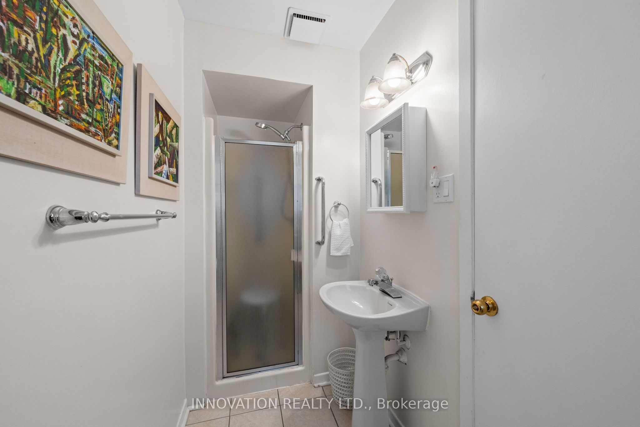 920 Dynes Road 13 Property Photo 16