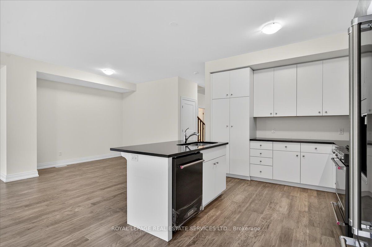 43 Kenesky Drive Property Photo 15