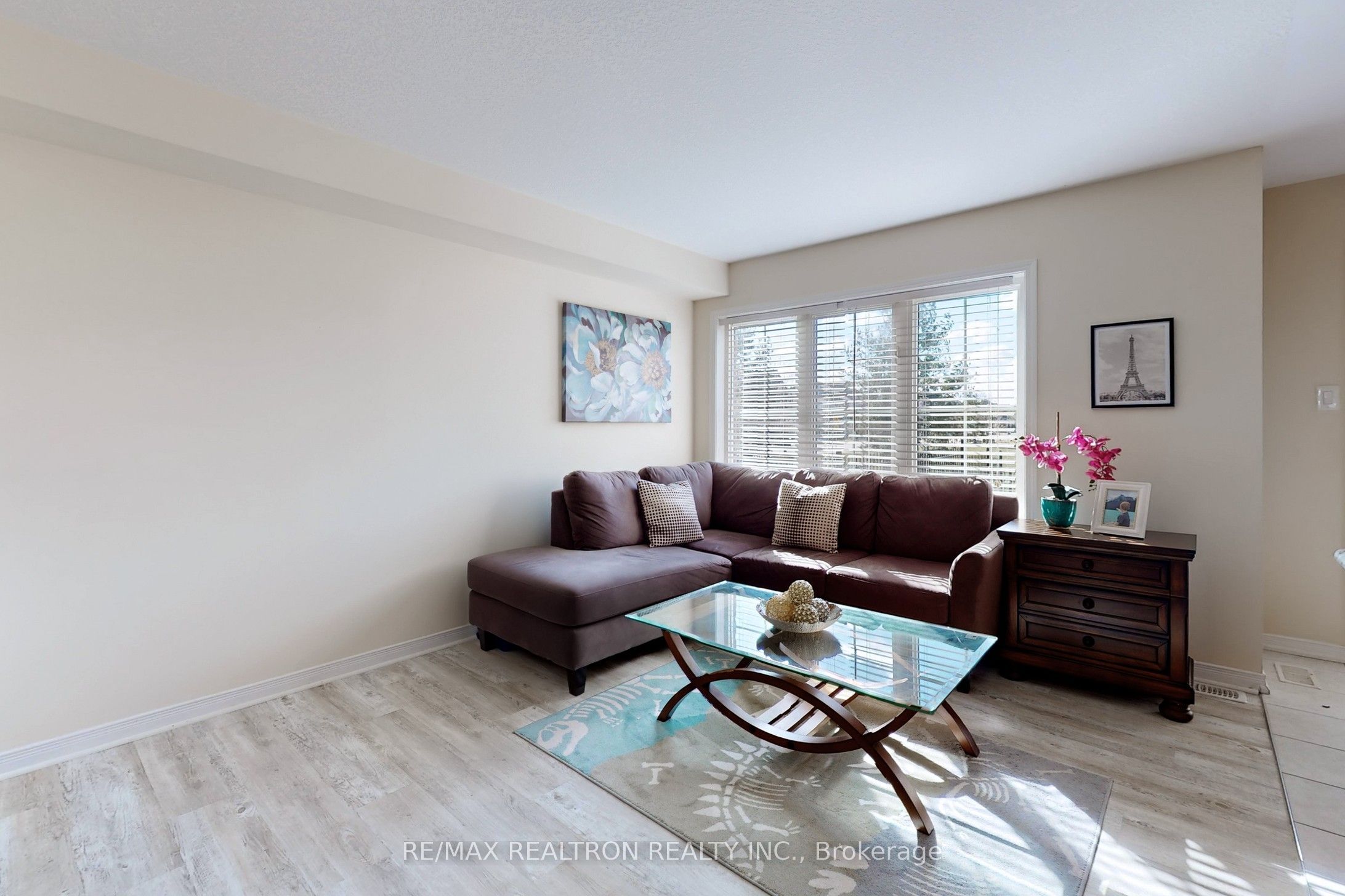 8472 Hickory Lane Property Photo 10