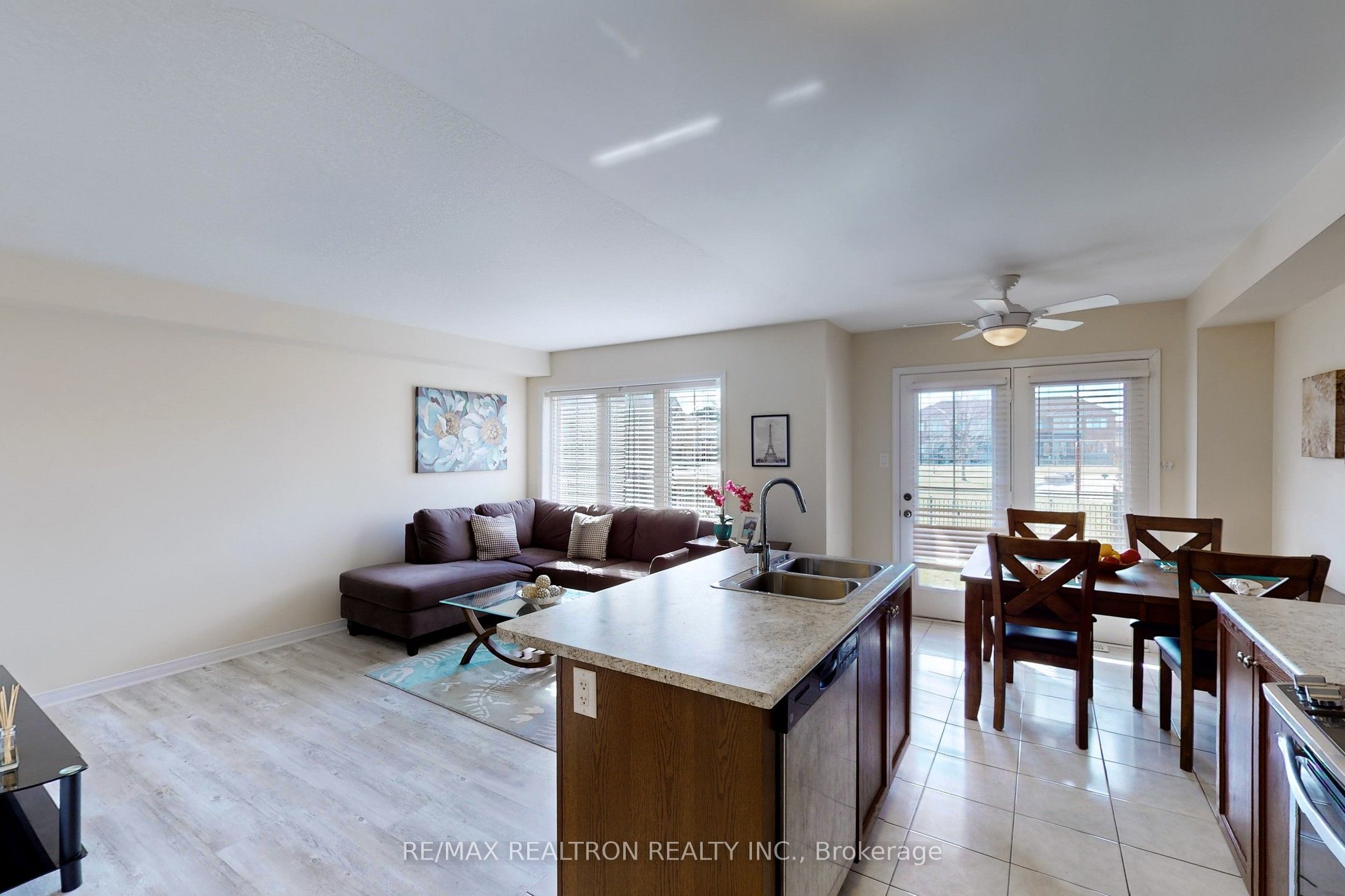 8472 Hickory Lane Property Photo 17