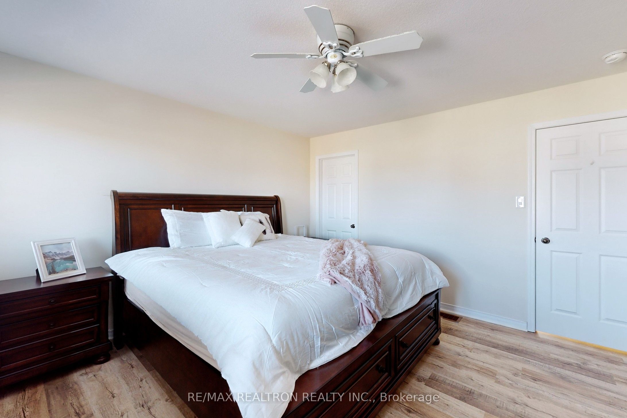 8472 Hickory Lane Property Photo 21