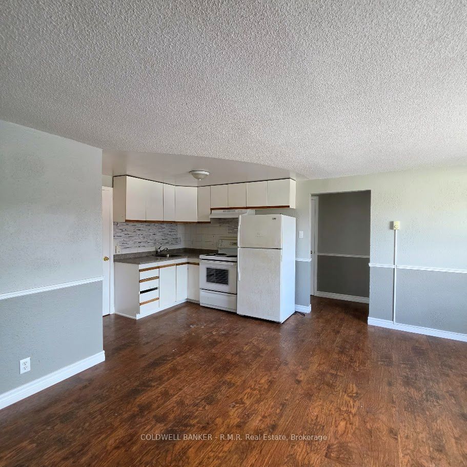 47 William Street N 6 Property Photo 1