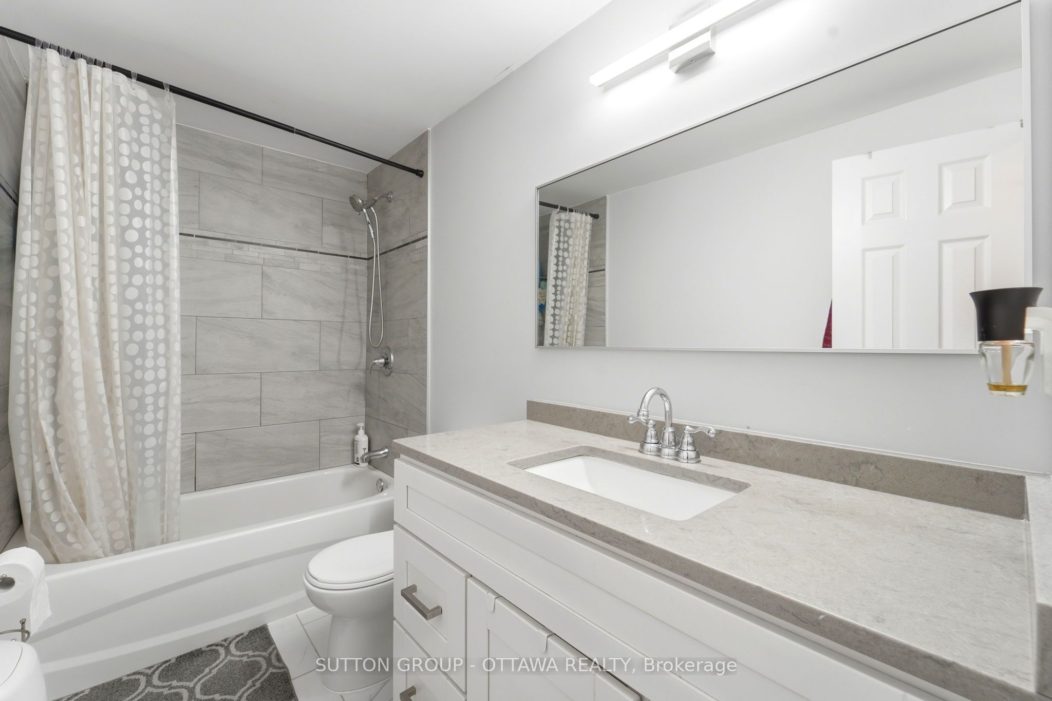 2415 Southvale Crescent 71 Property Photo 29