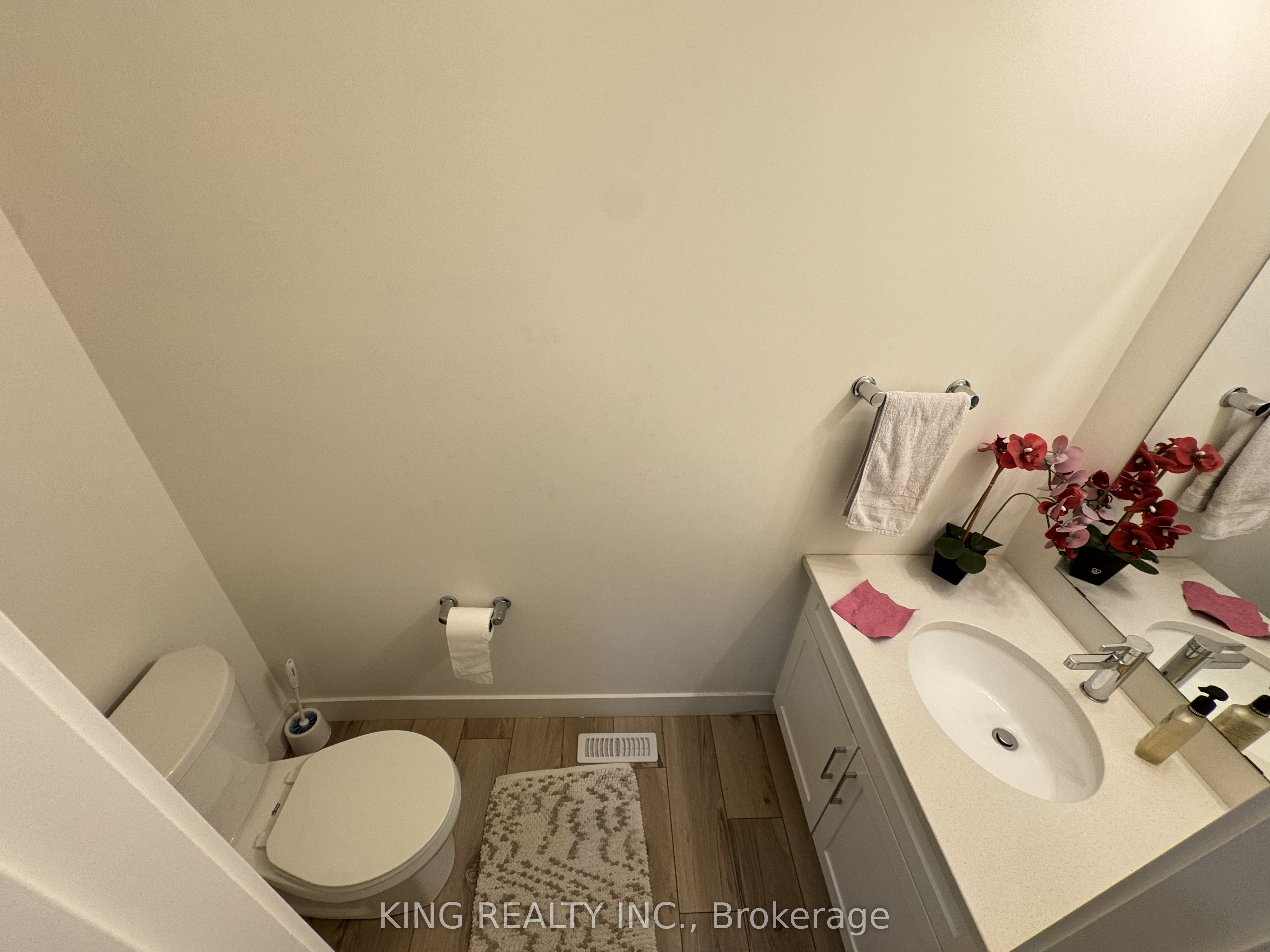 1462 Twilite Boulevard Upper Property Photo 20