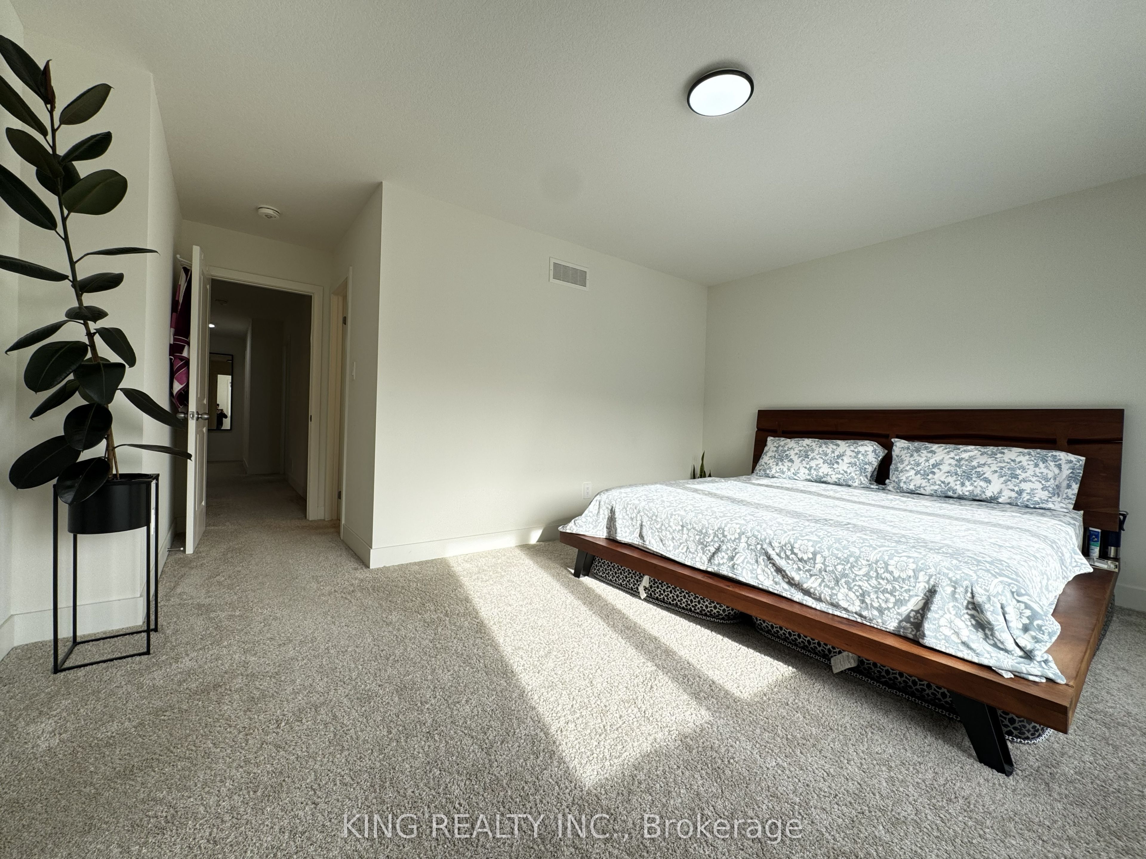1462 Twilite Boulevard Upper Property Photo 25