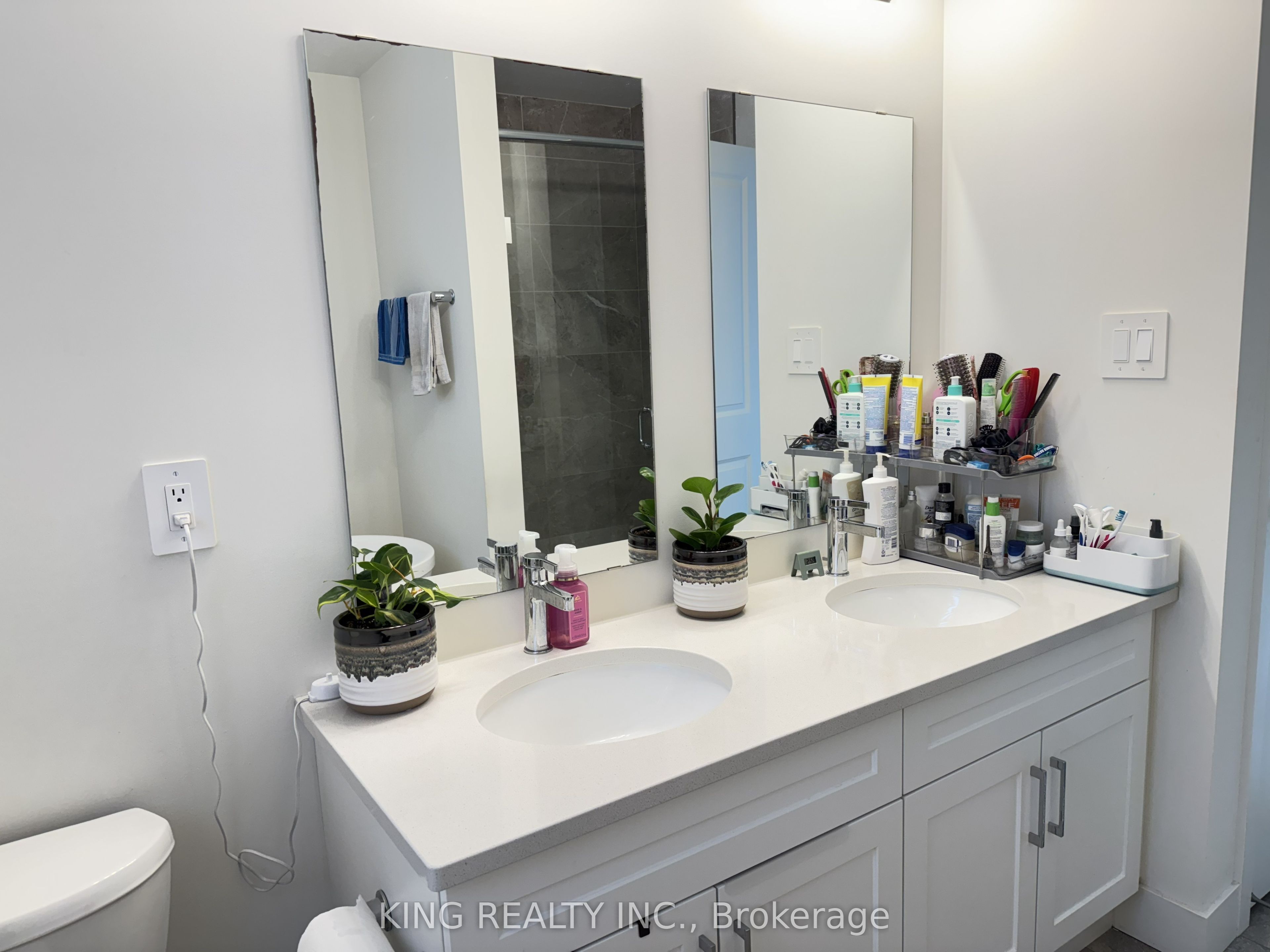 1462 Twilite Boulevard Upper Property Photo 27