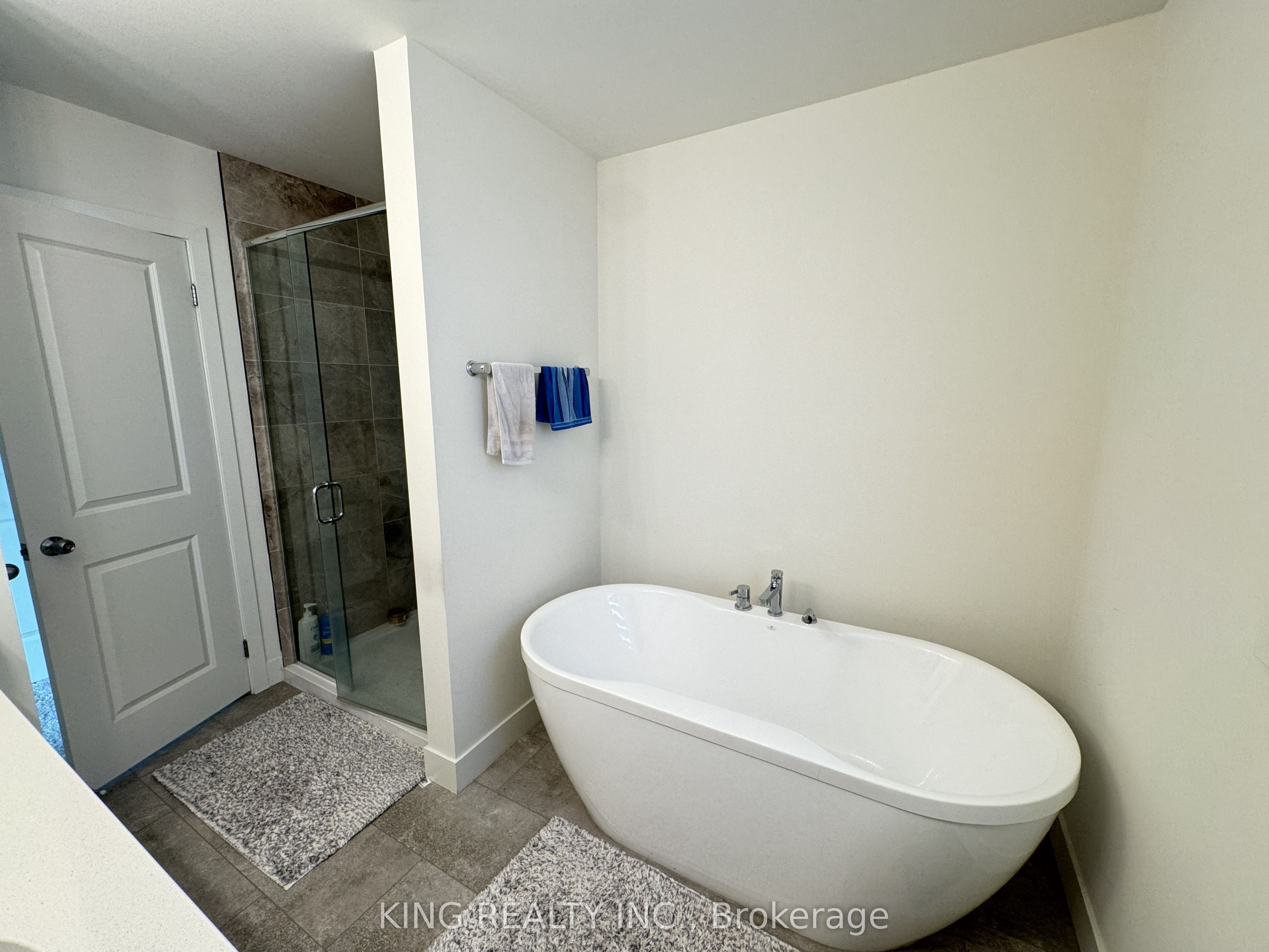 1462 Twilite Boulevard Upper Property Photo 29