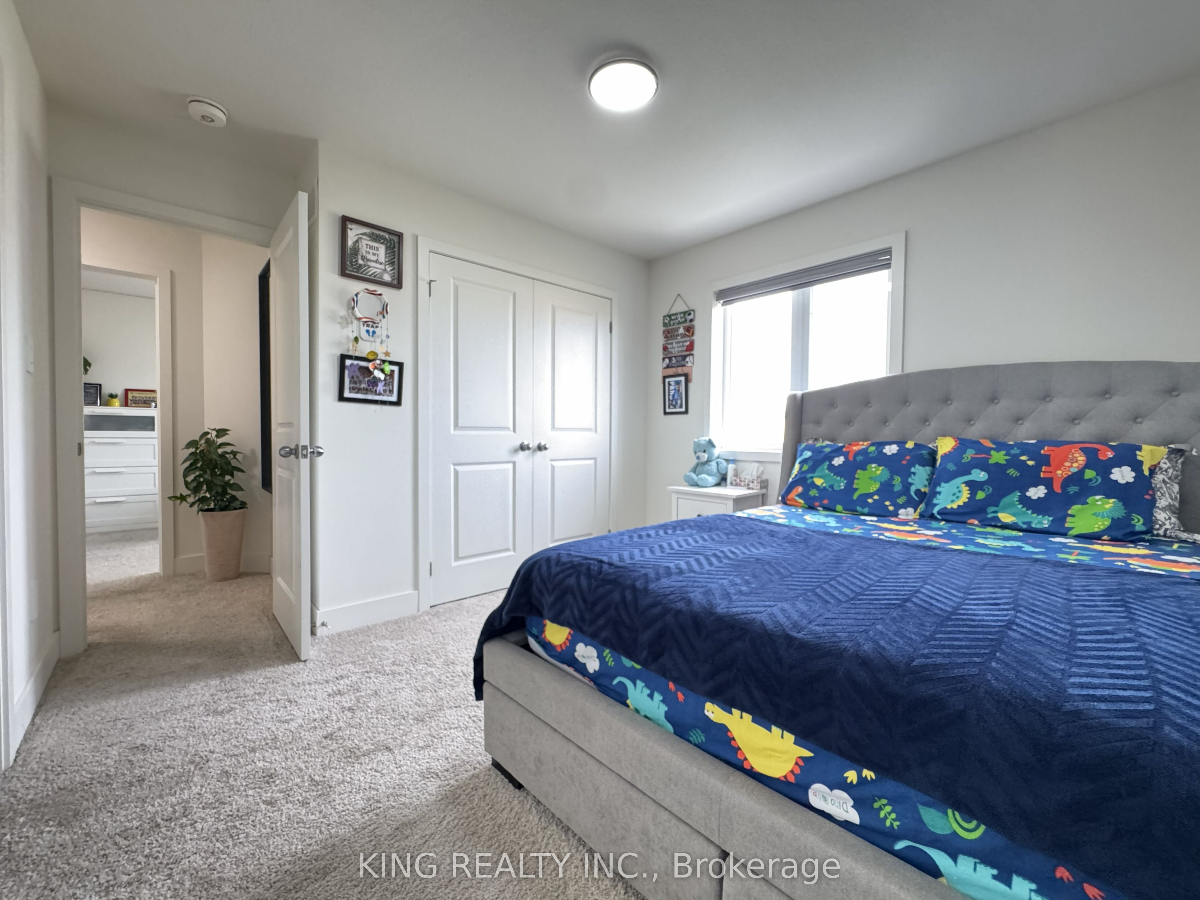 1462 Twilite Boulevard Upper Property Photo 32
