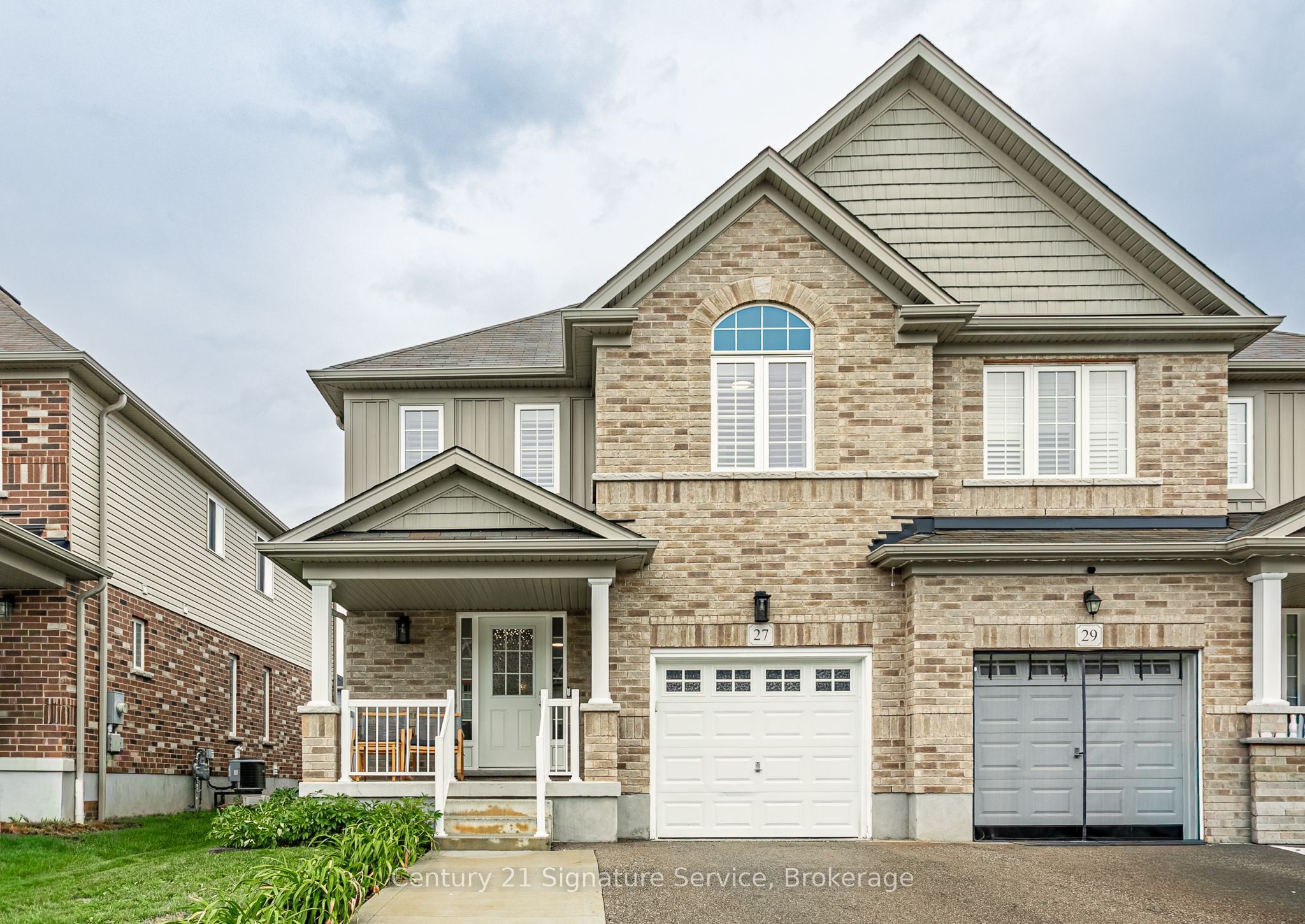 27 Freer Drive Property Photo 1