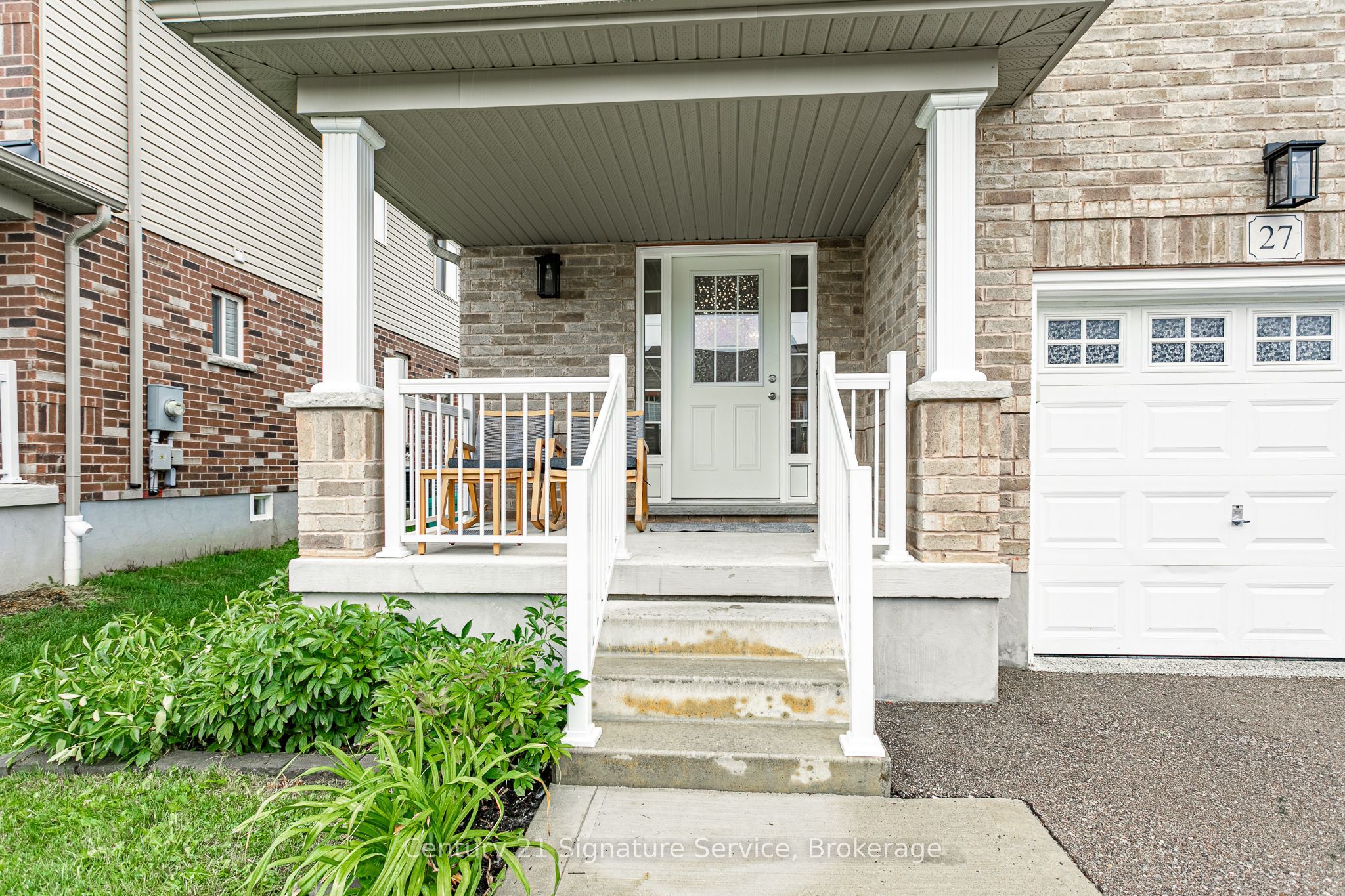 27 Freer Drive Property Photo 3