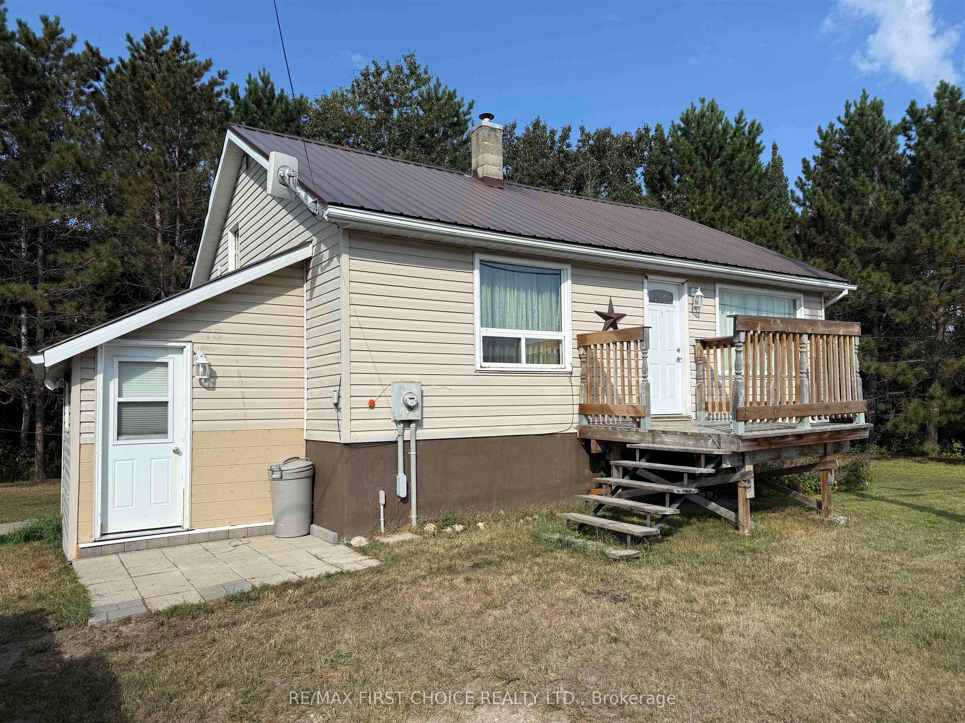 78 Armstrong Street Property Photo 1