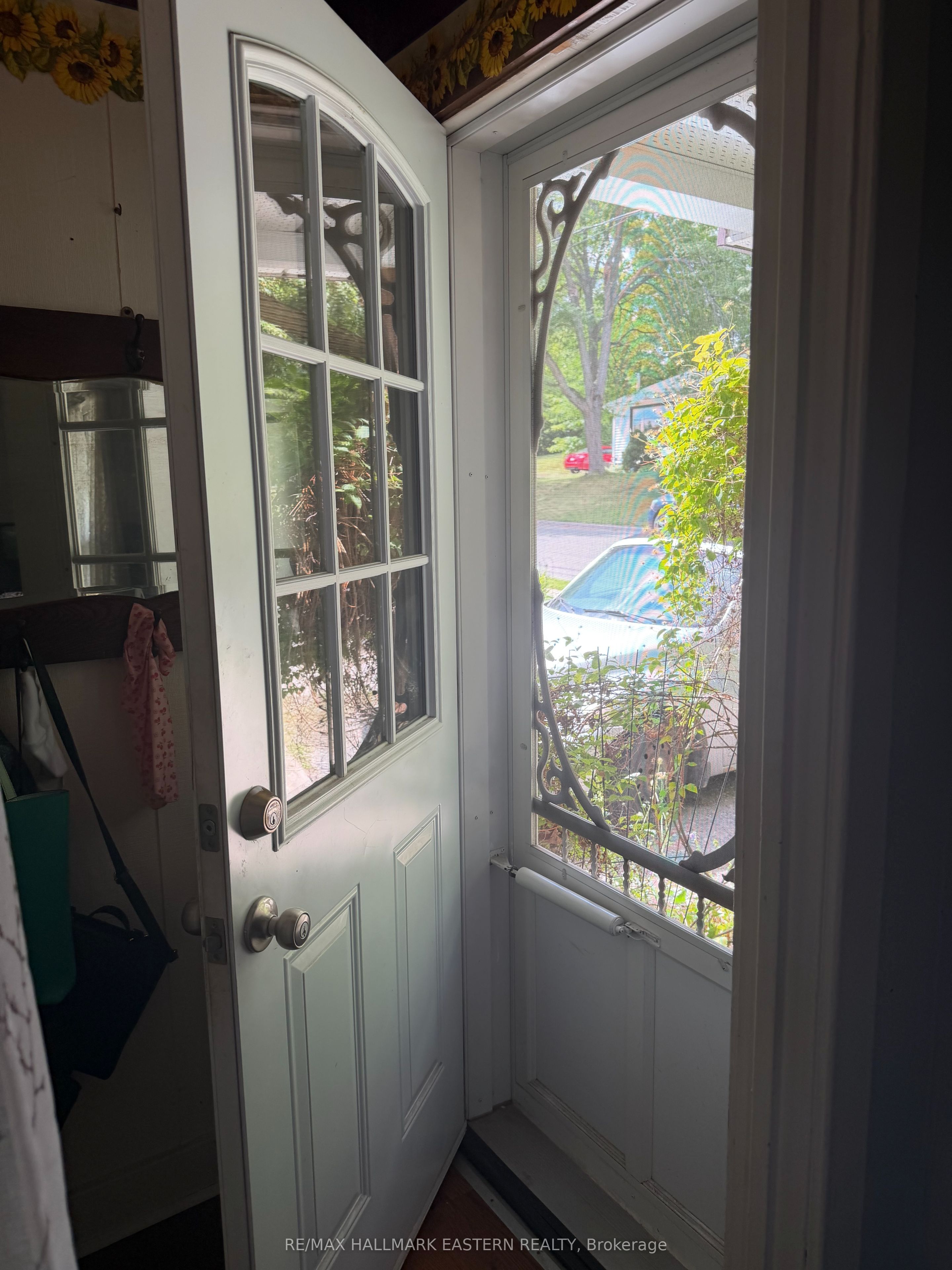 413 Bellevue Street Property Photo 3