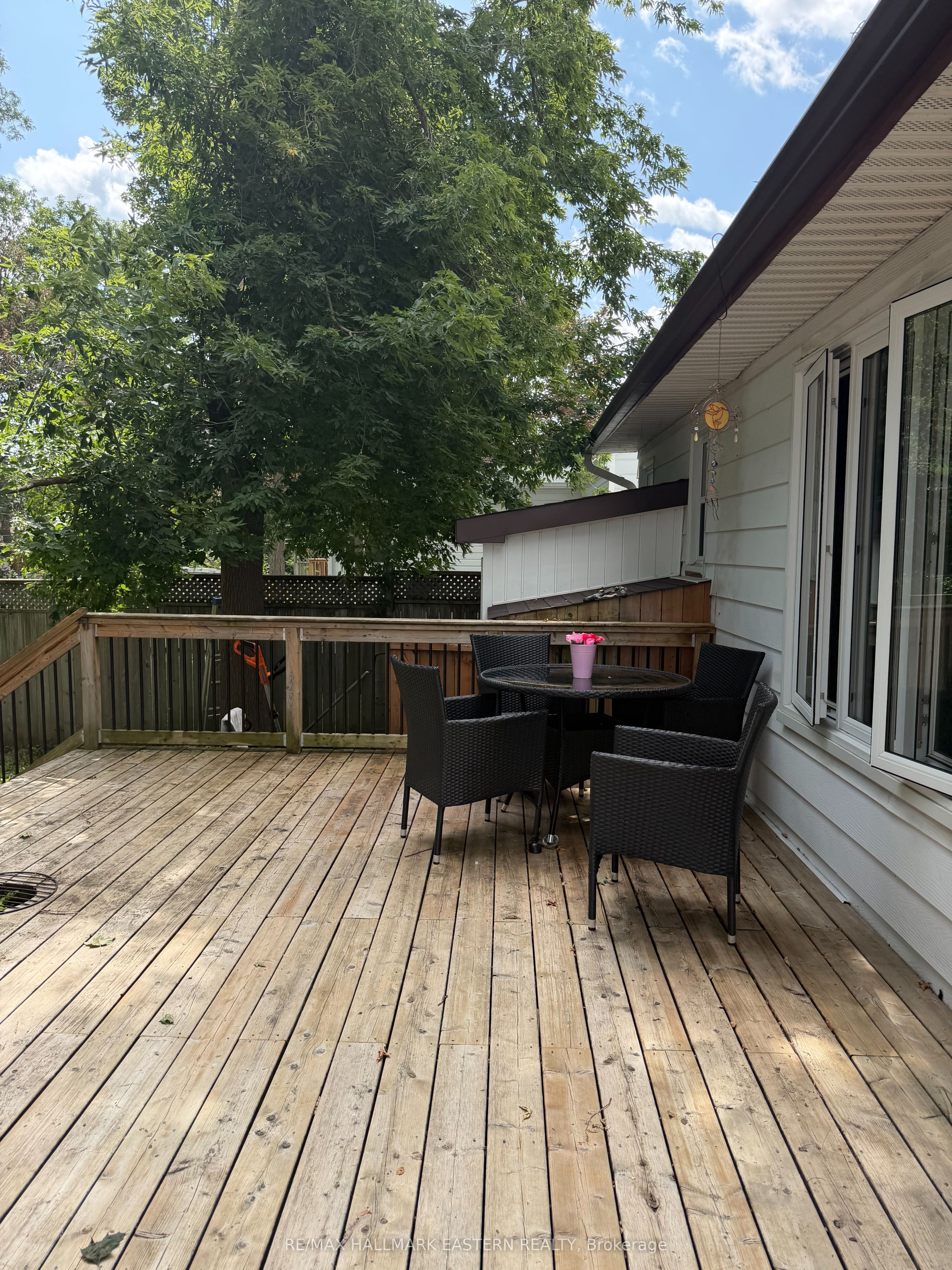 413 Bellevue Street Property Photo 25