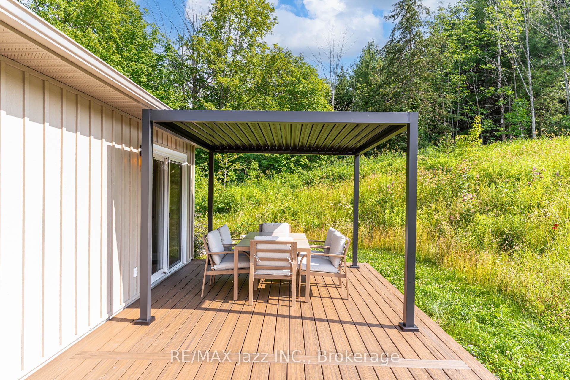 8 Beamish Road Property Photo 37