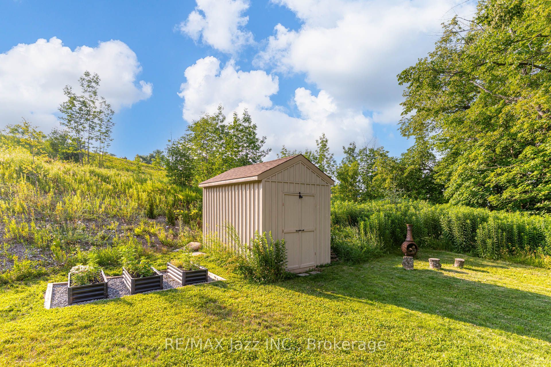 8 Beamish Road Property Photo 45