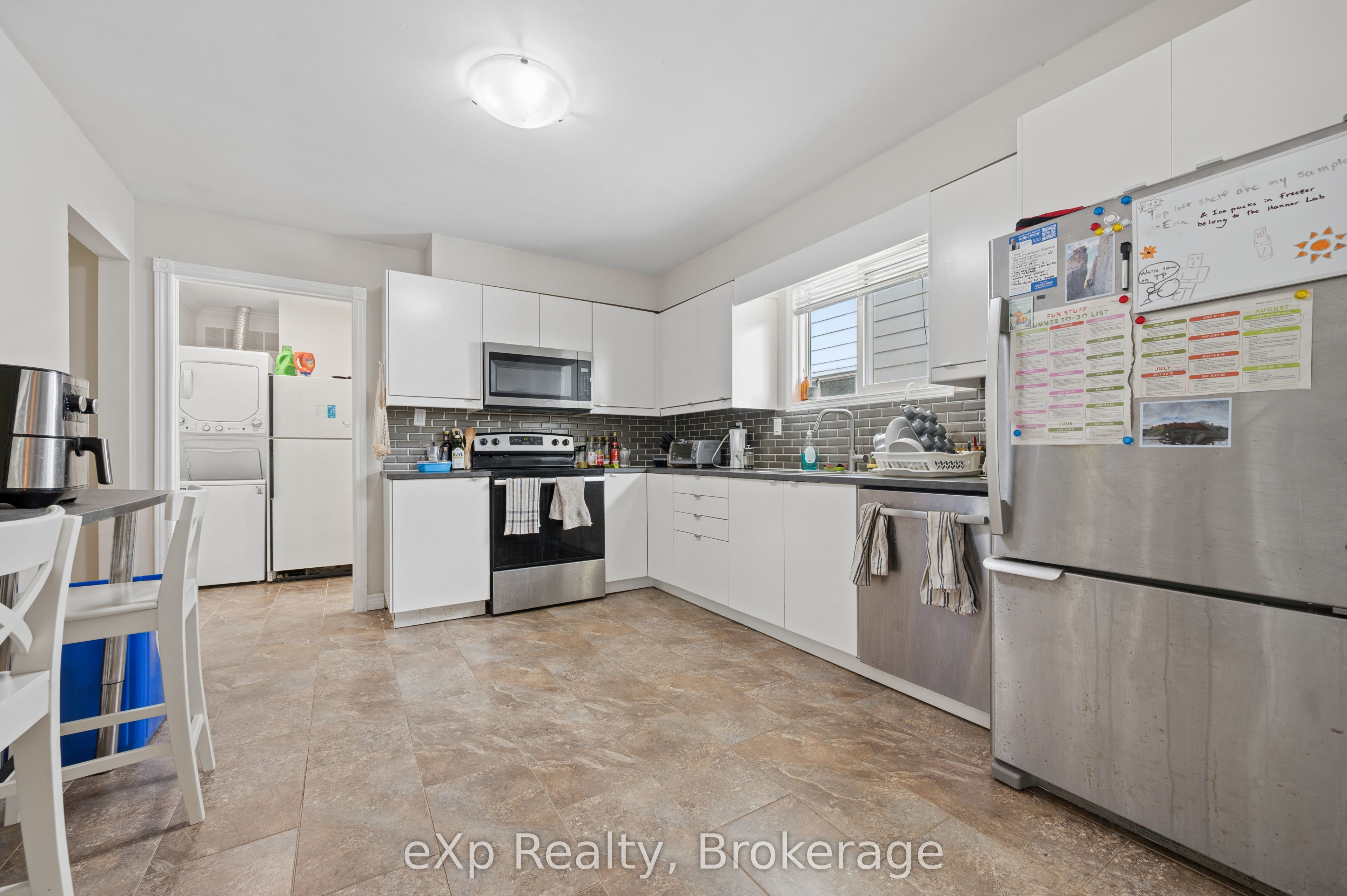 39 Keats Crescent Property Photo 8