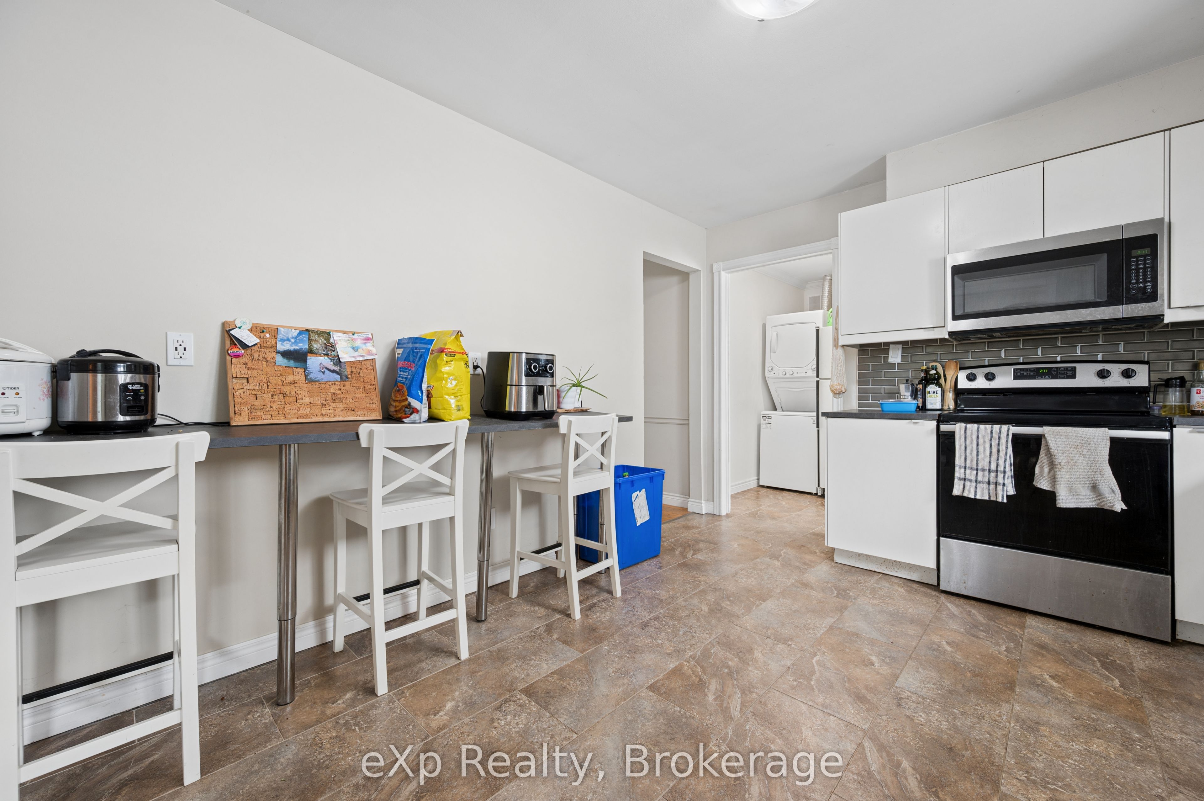 39 Keats Crescent Property Photo 9