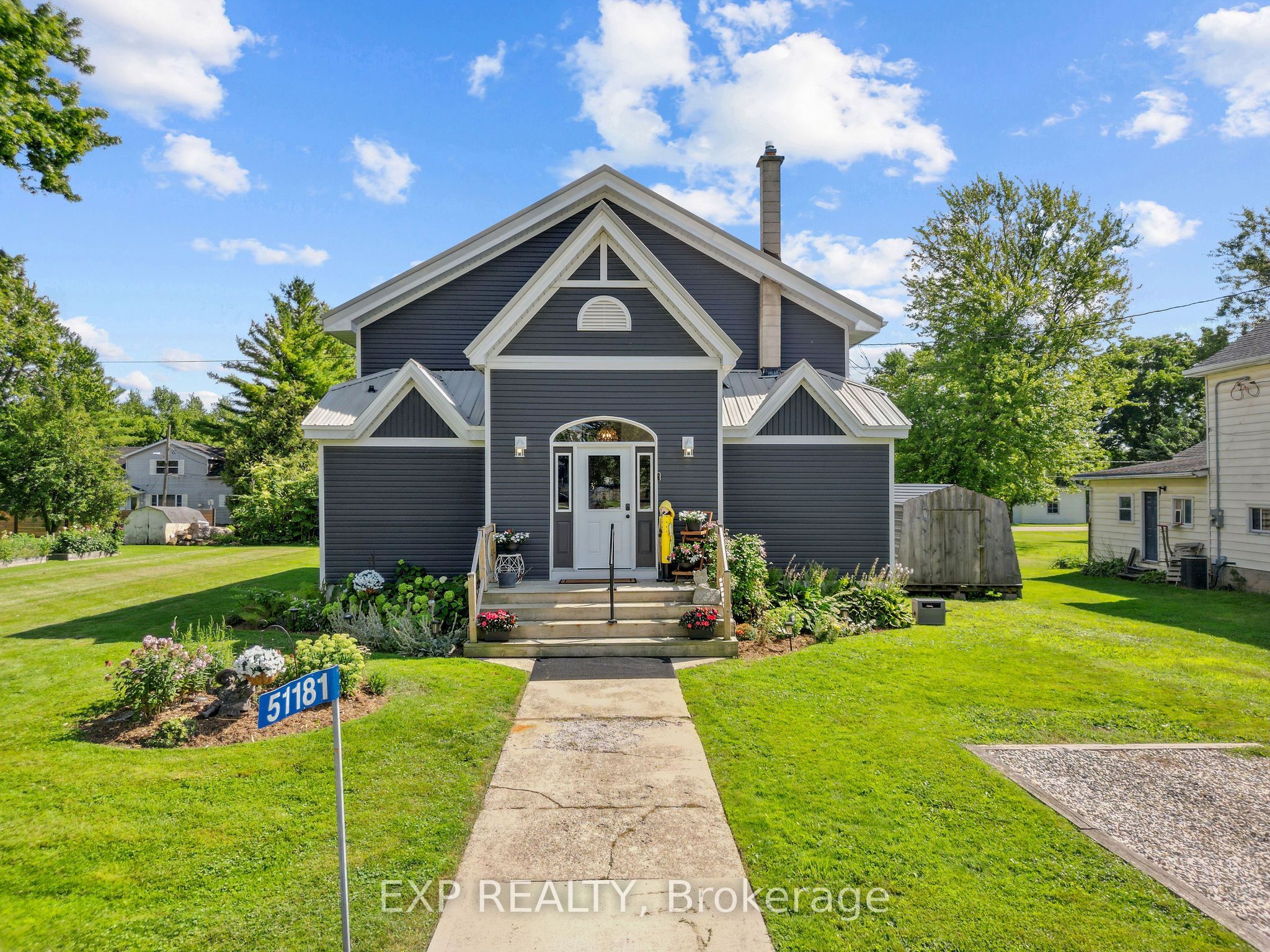 51181 Broadway Street Property Photo 1