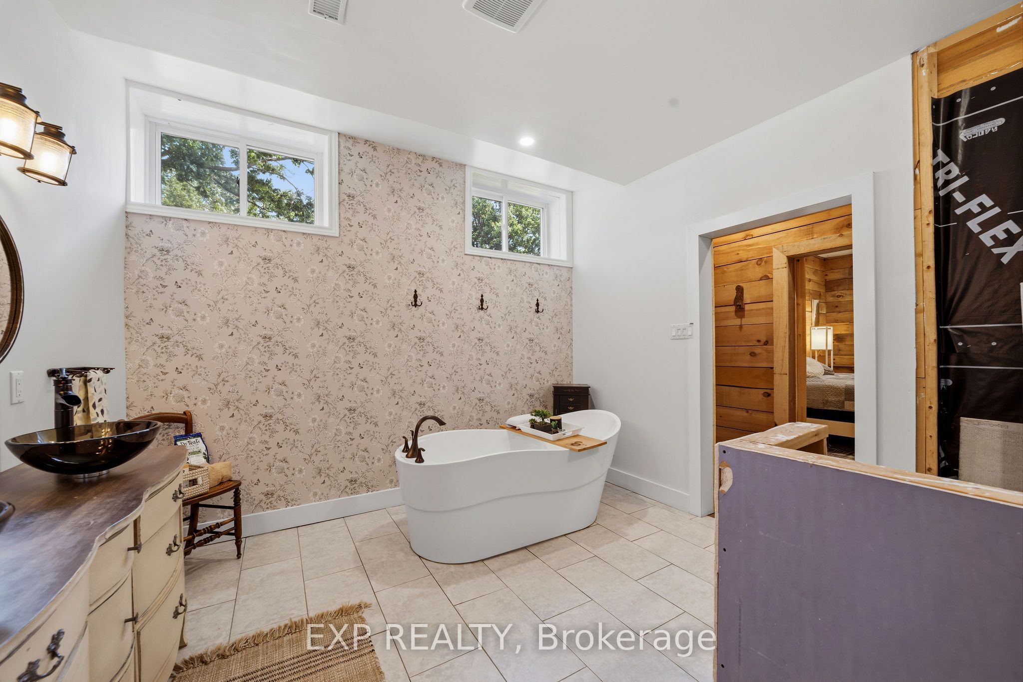 51181 Broadway Street Property Photo 26