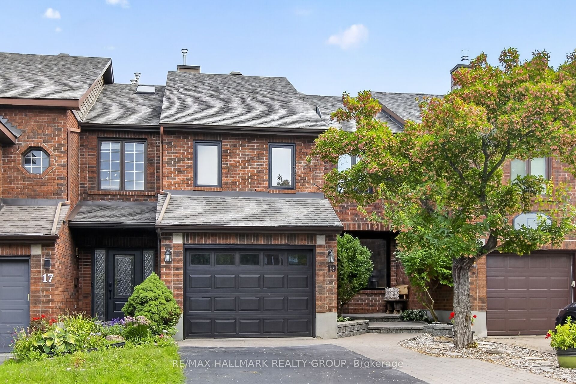 19 Windeyer Crescent Property Photo 1