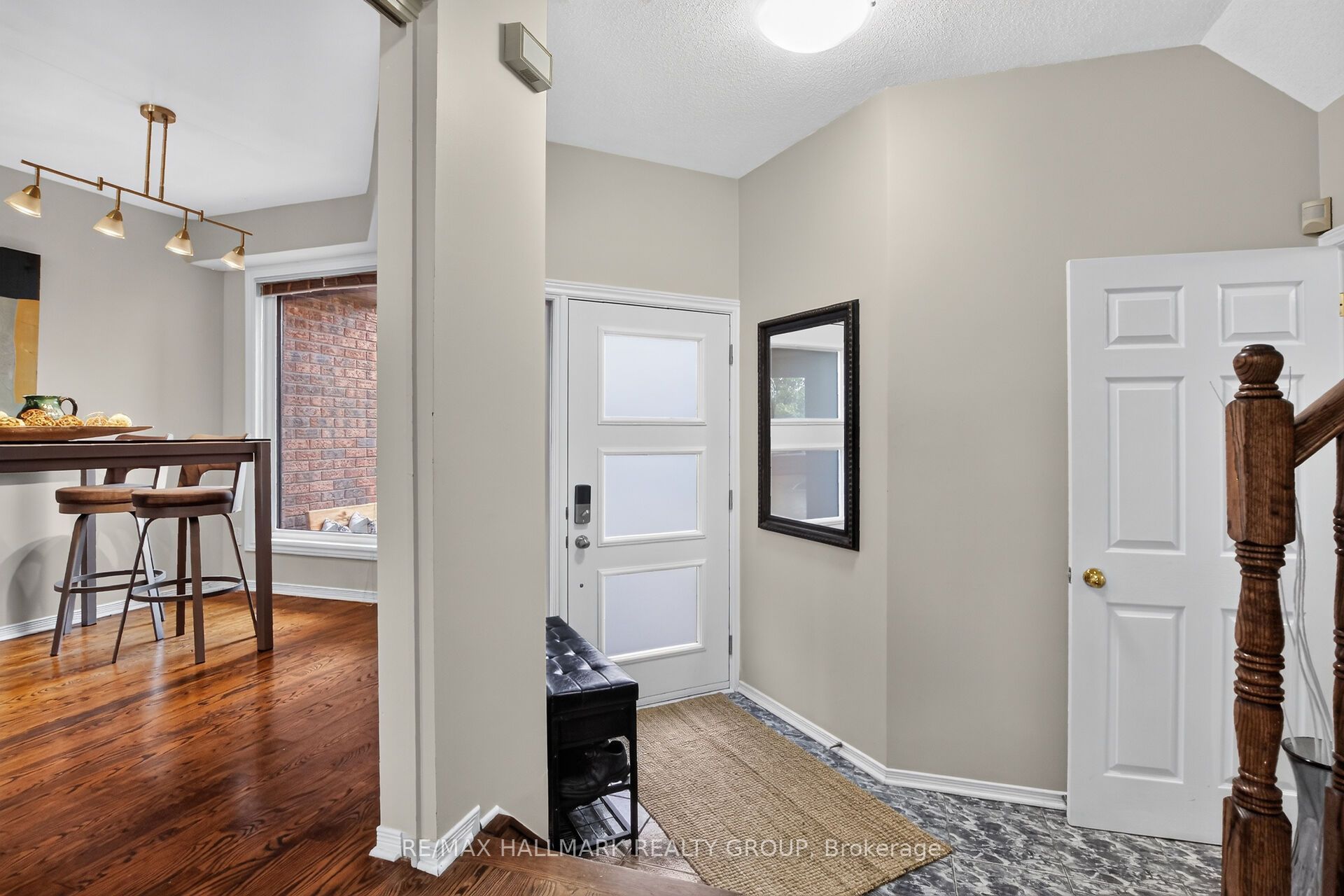 19 Windeyer Crescent Property Photo 4