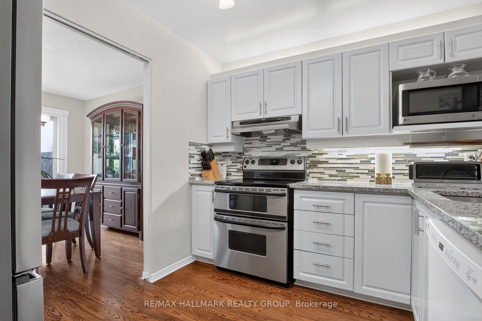 19 Windeyer Crescent Property Photo 11