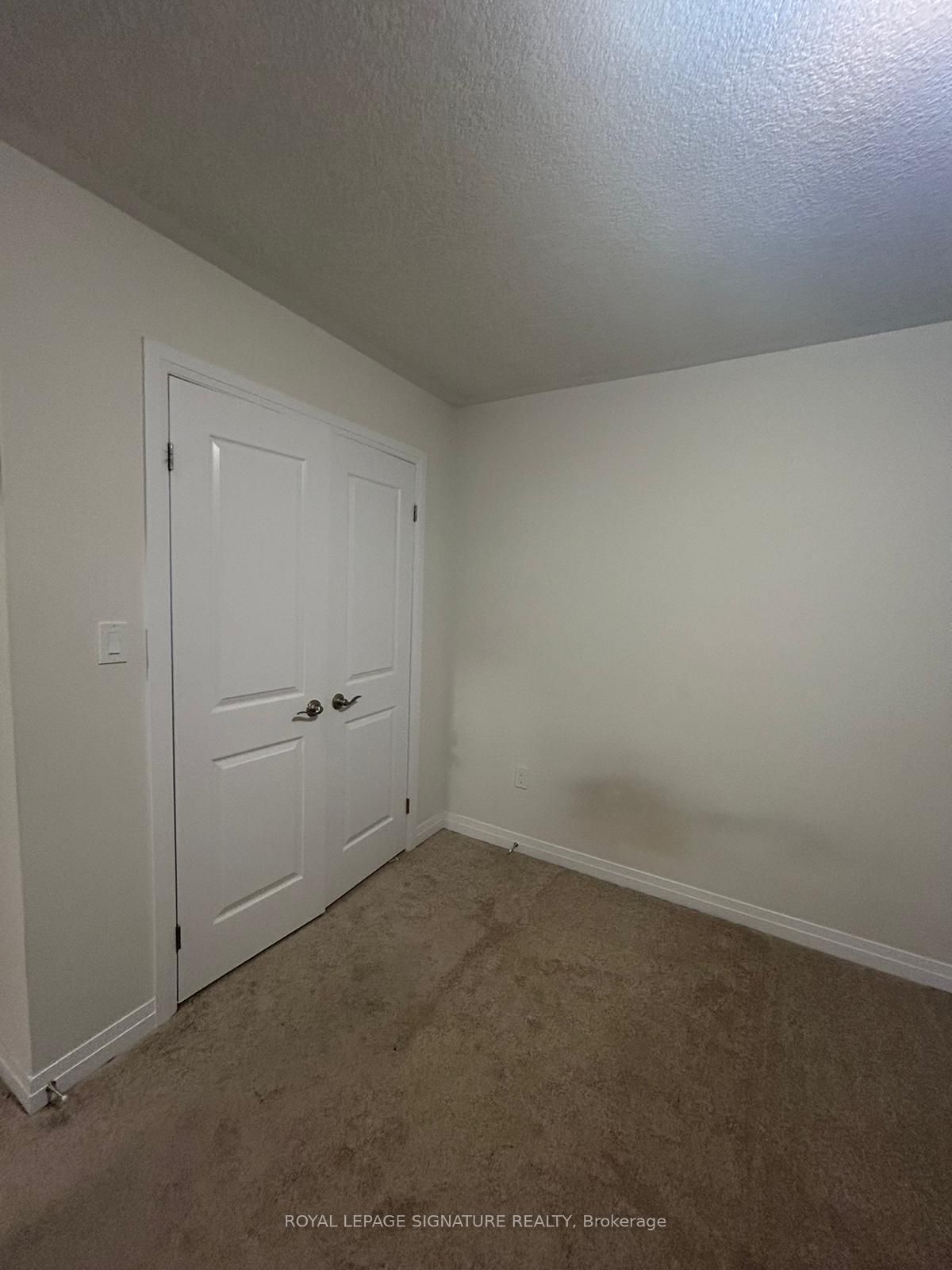25 Isherwood Avenue 135 Property Photo 12