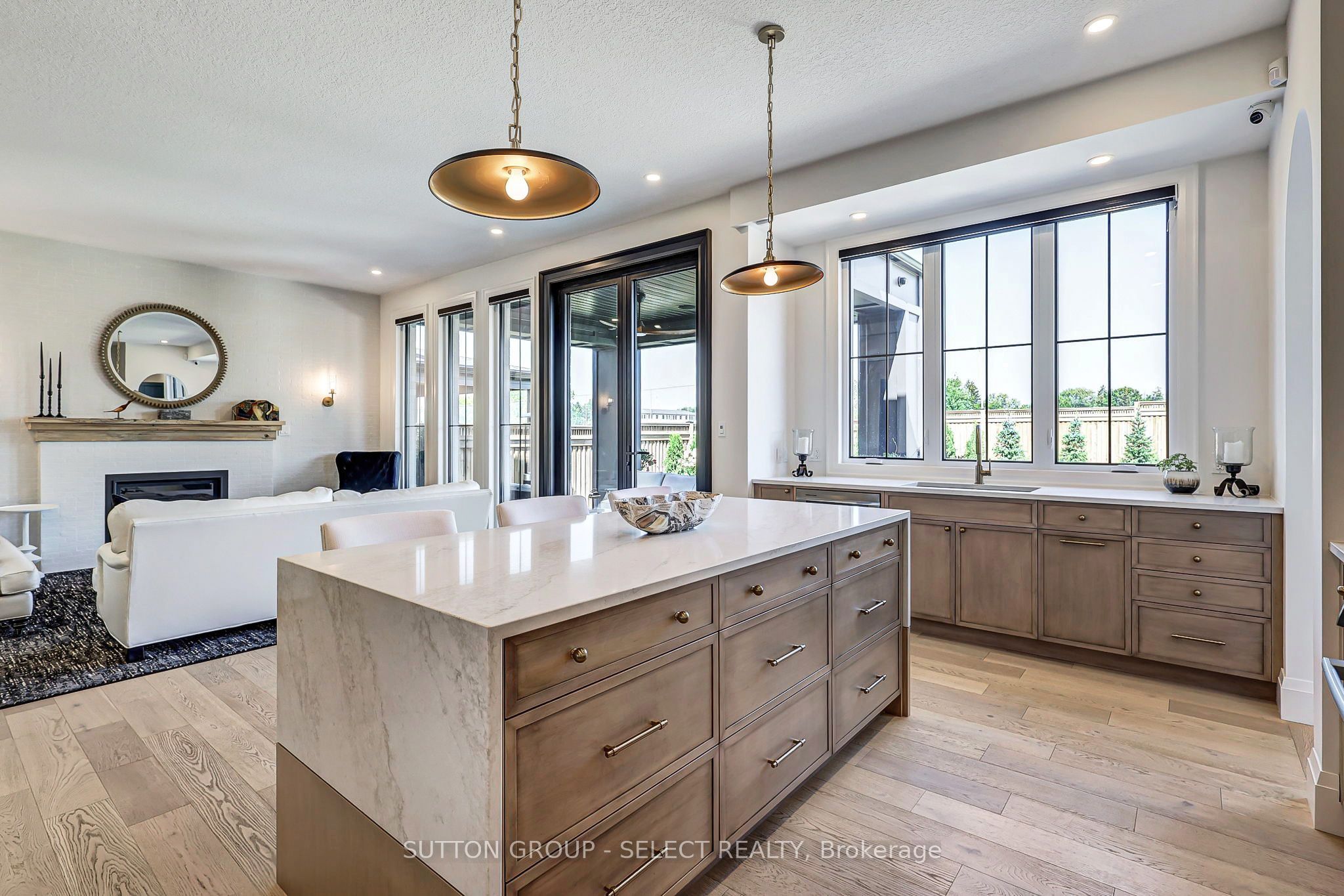 239 Foxborough Place Property Photo 19