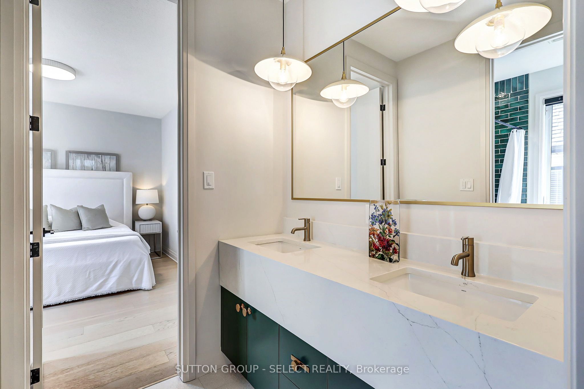 239 Foxborough Place Property Photo 34