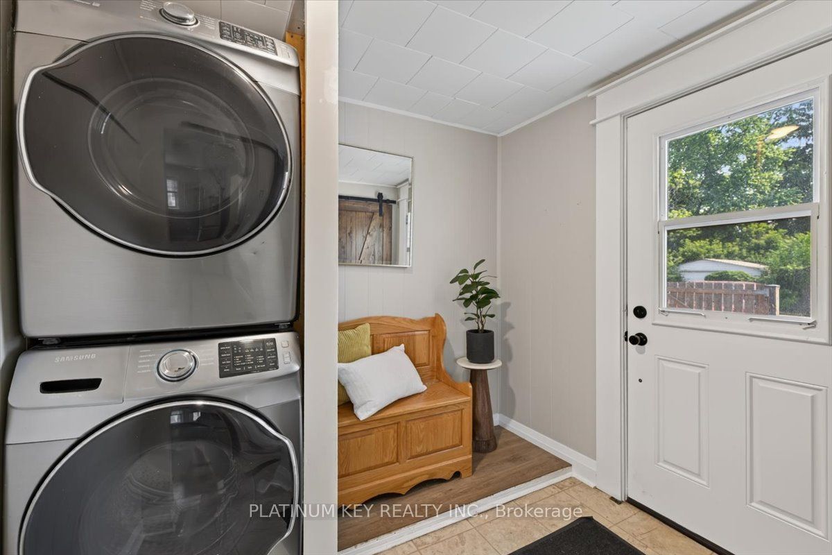 8624 Glendon Drive Property Photo 18