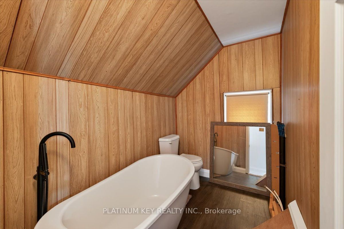 8624 Glendon Drive Property Photo 23