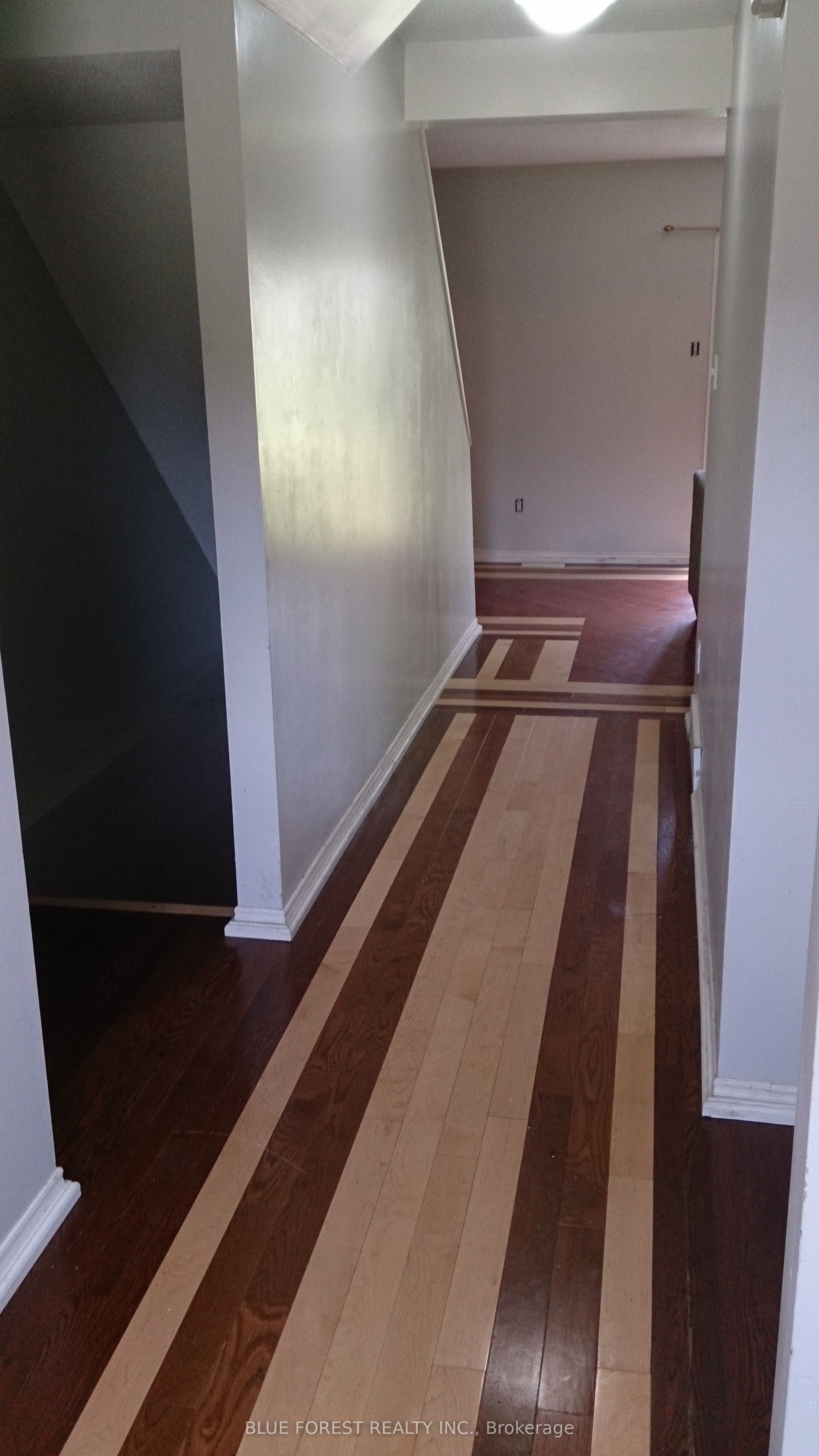 190 Fleming Drive 3 Property Photo 4