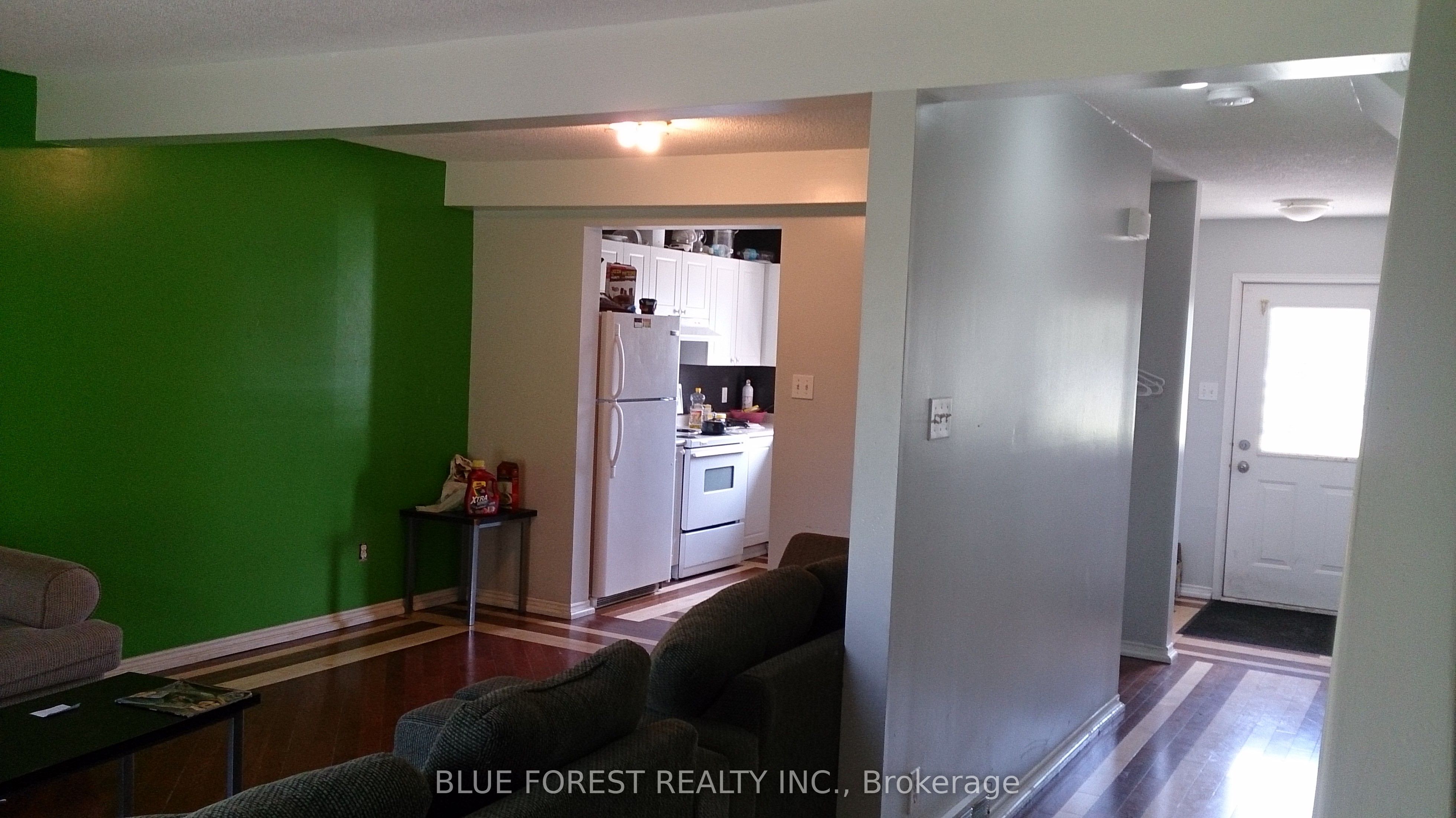 190 Fleming Drive 3 Property Photo 6