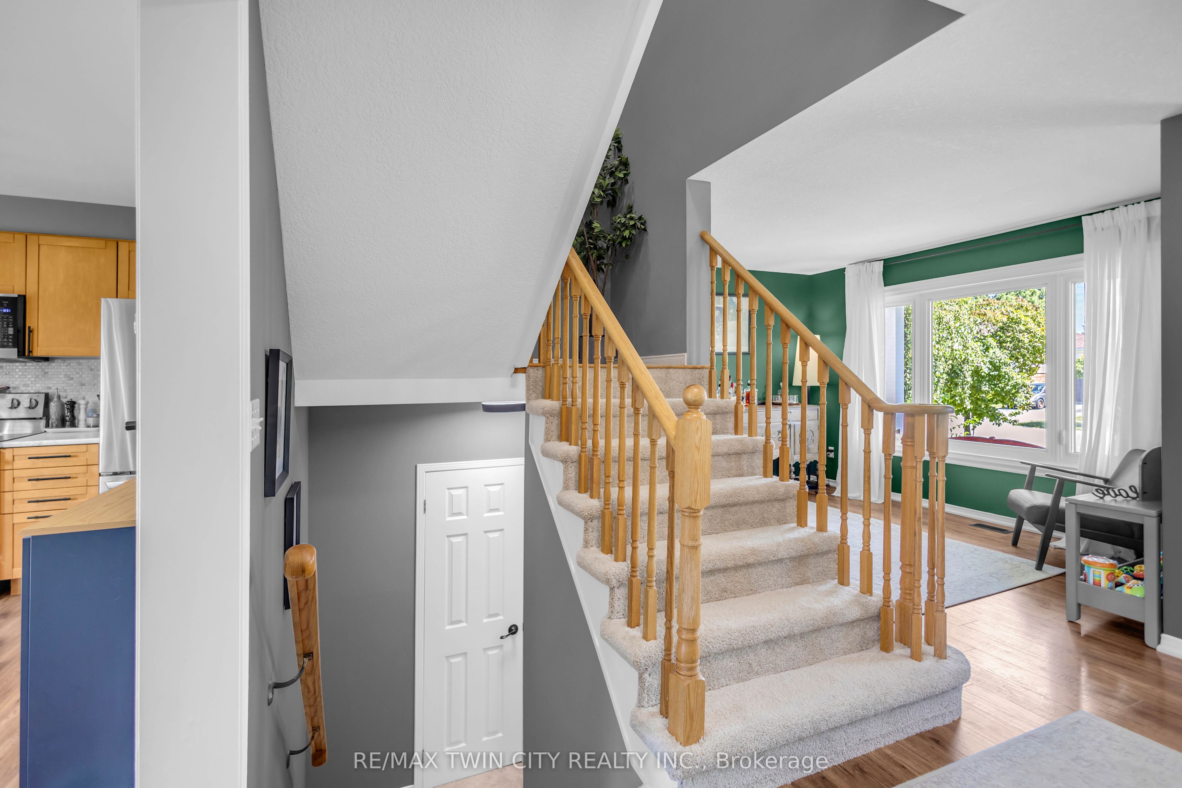 30 Stowe Terrace Property Photo 9
