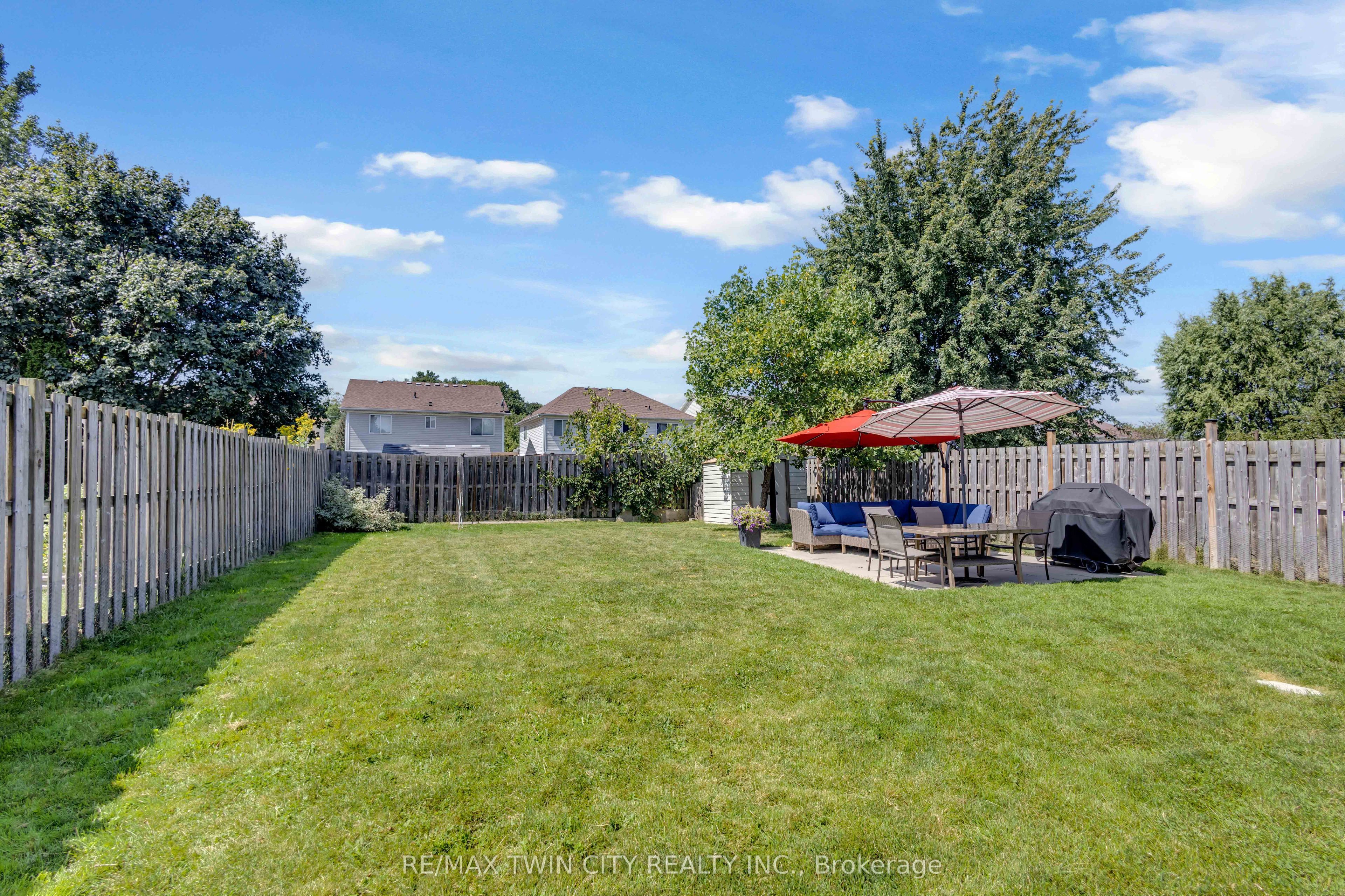 30 Stowe Terrace Property Photo 34