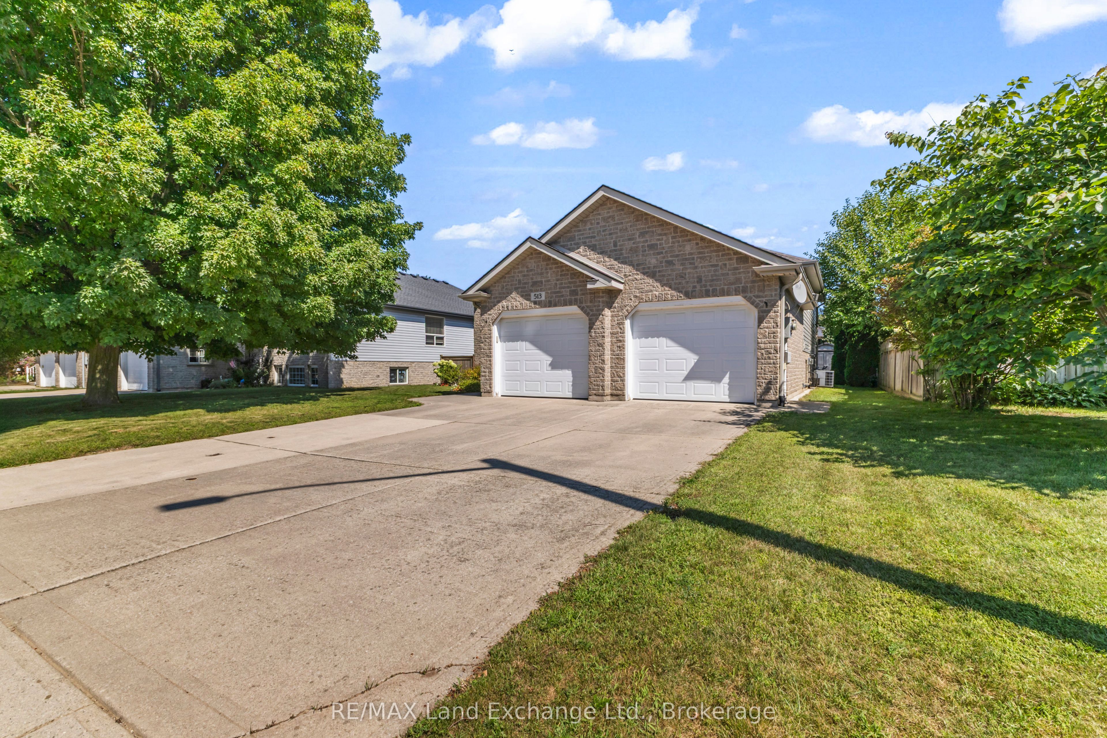 513 Peirson Avenue Property Photo 7