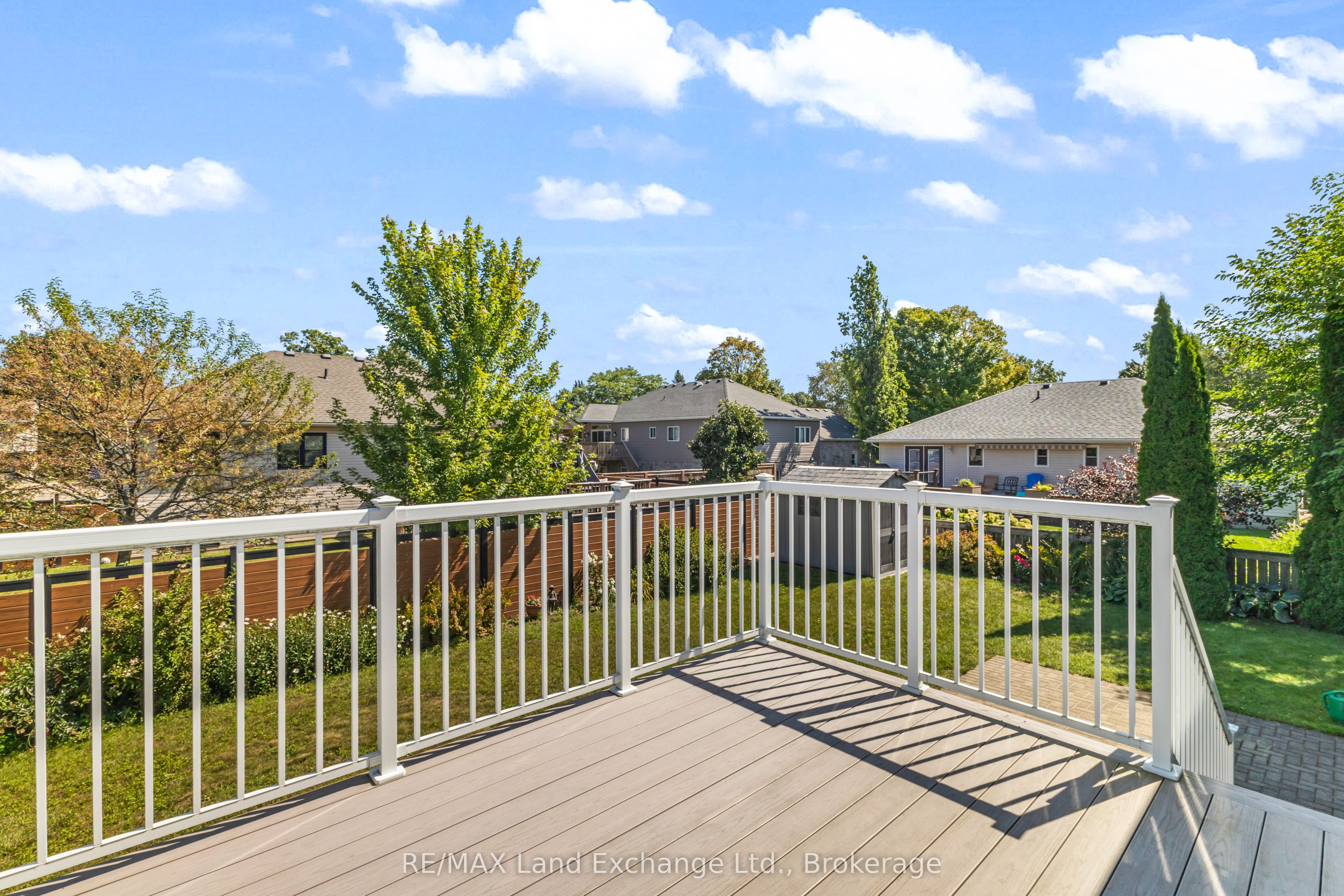 513 Peirson Avenue Property Photo 32