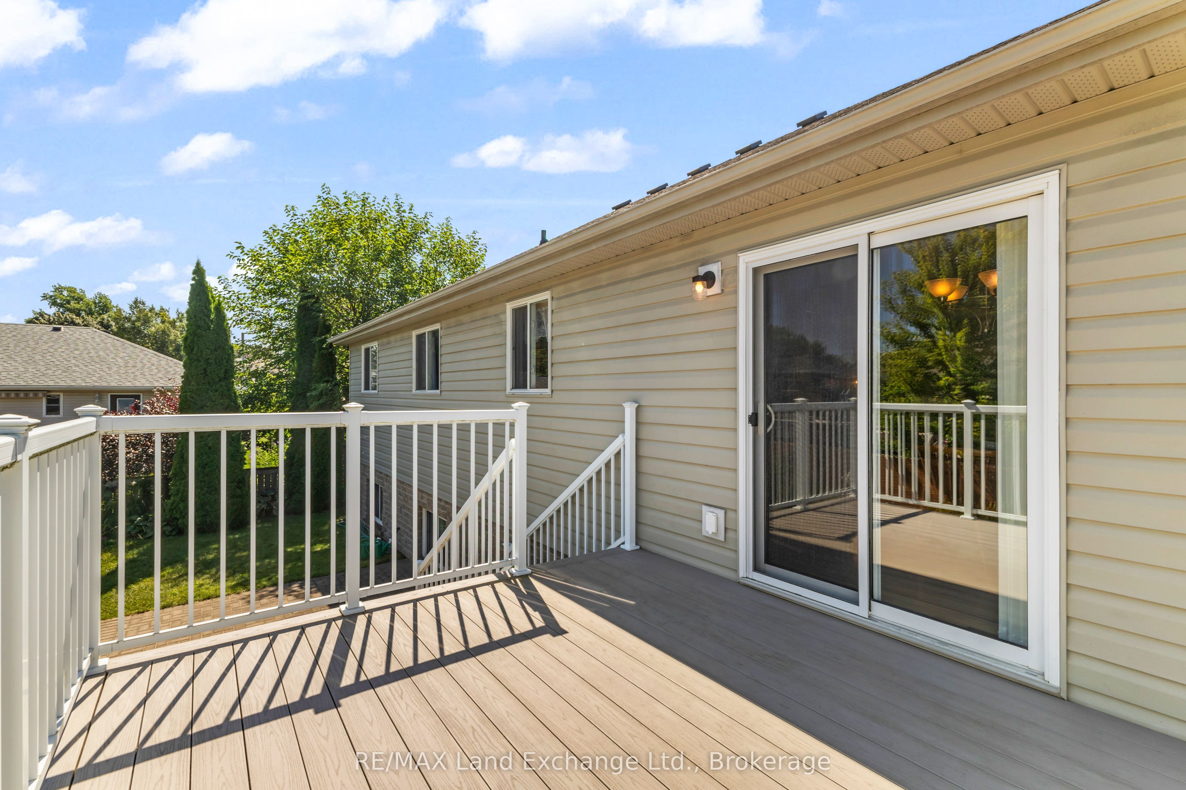 513 Peirson Avenue Property Photo 33