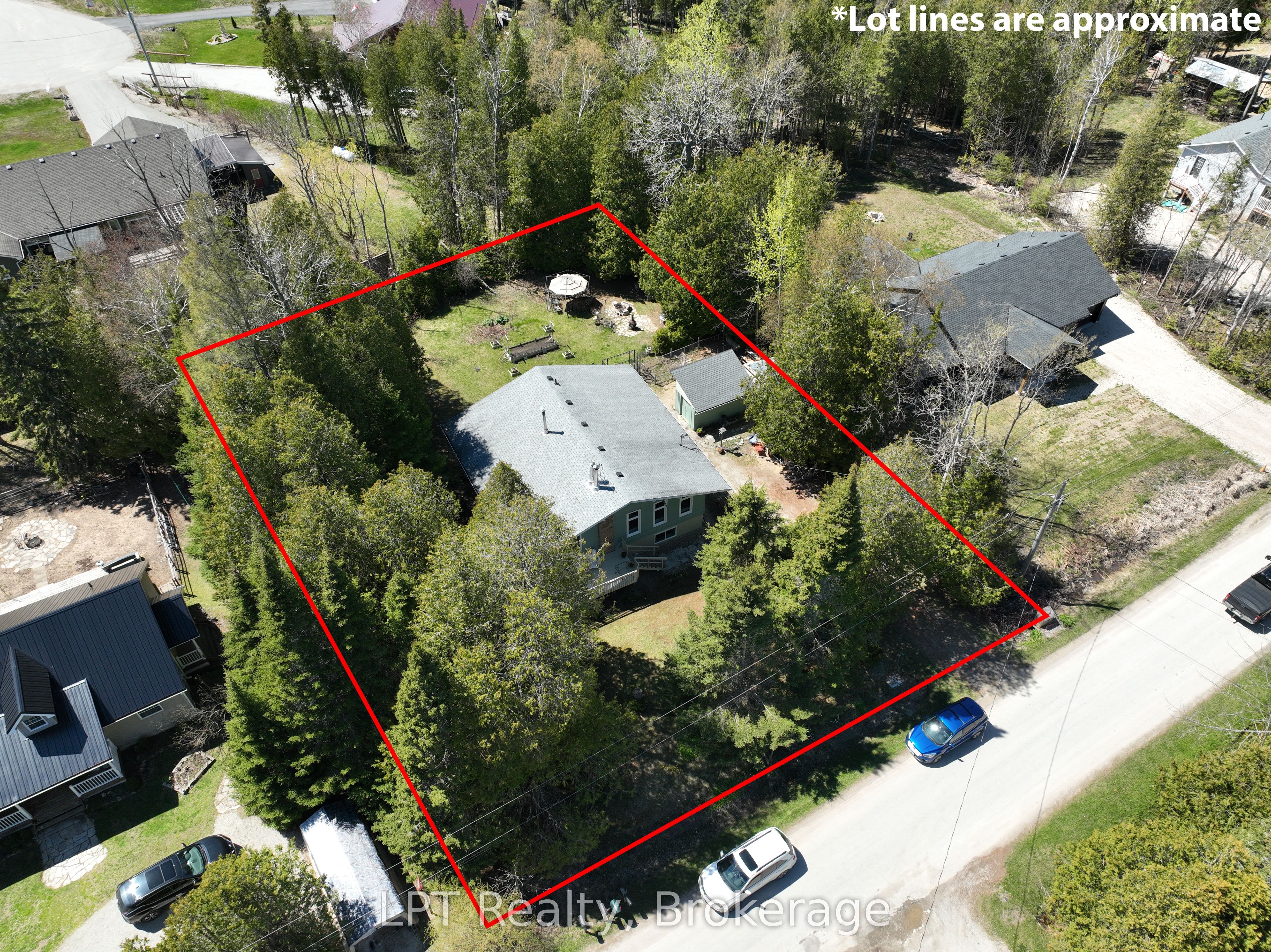 42 William Court Property Photo 3