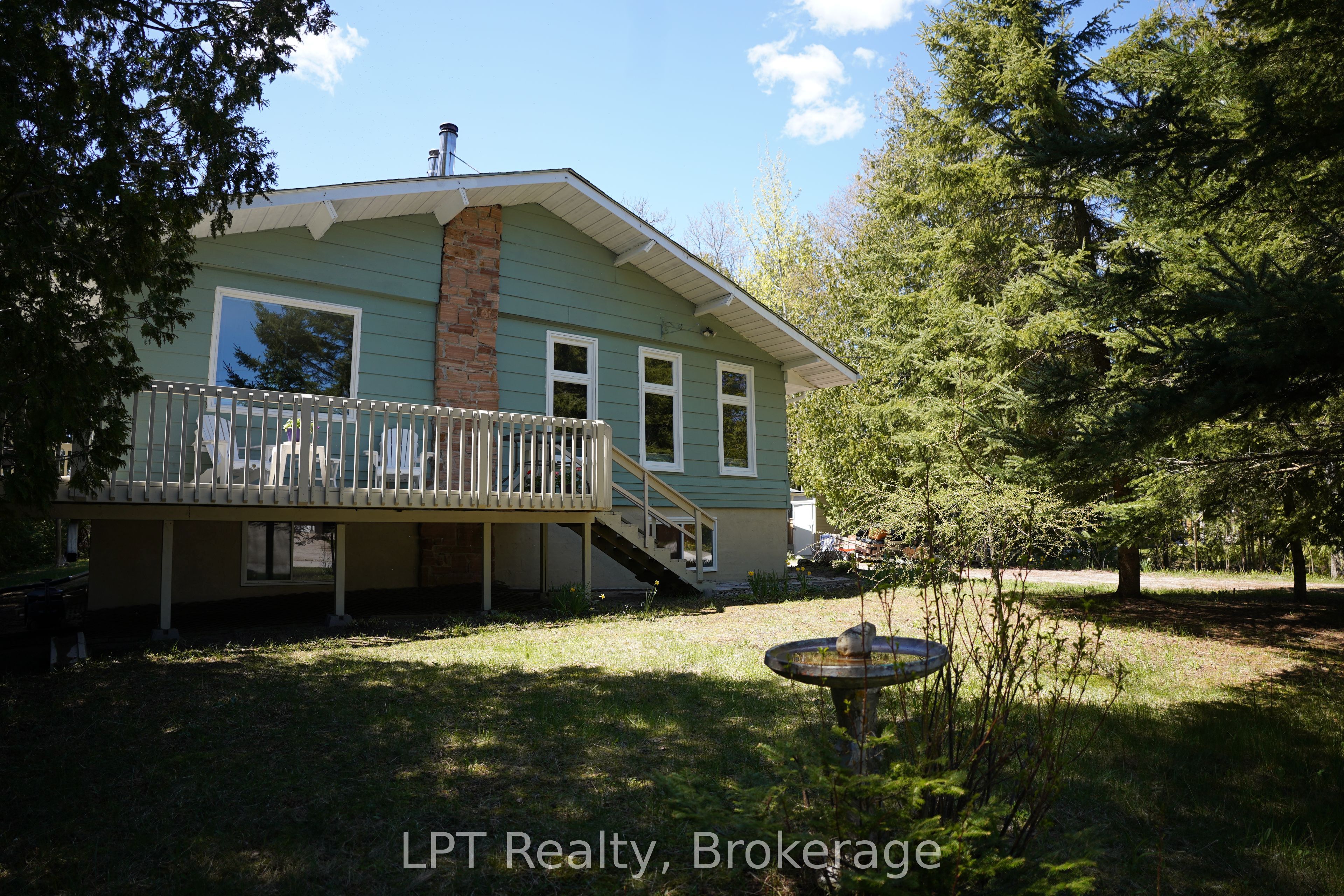 42 William Court Property Photo 6