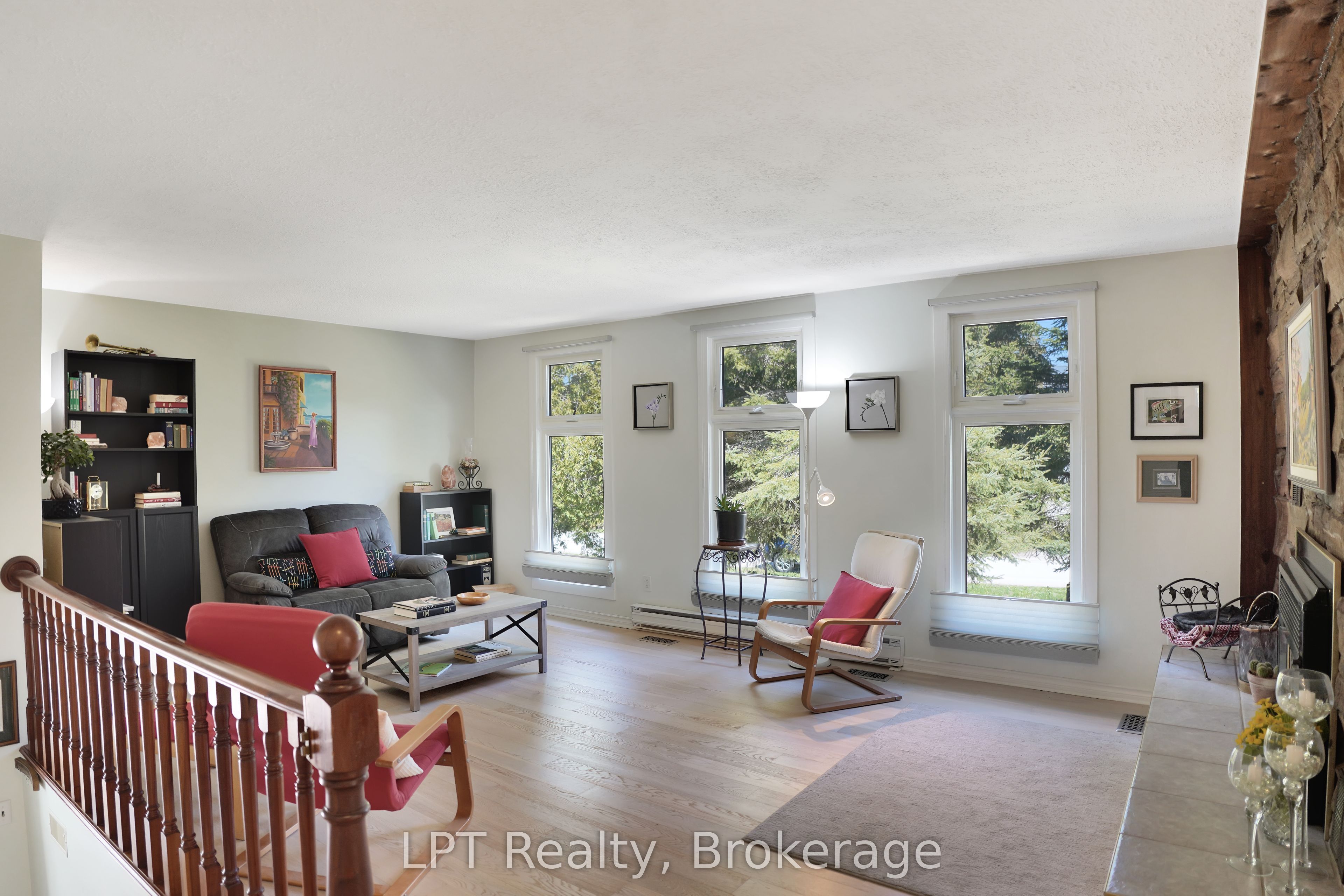 42 William Court Property Photo 10