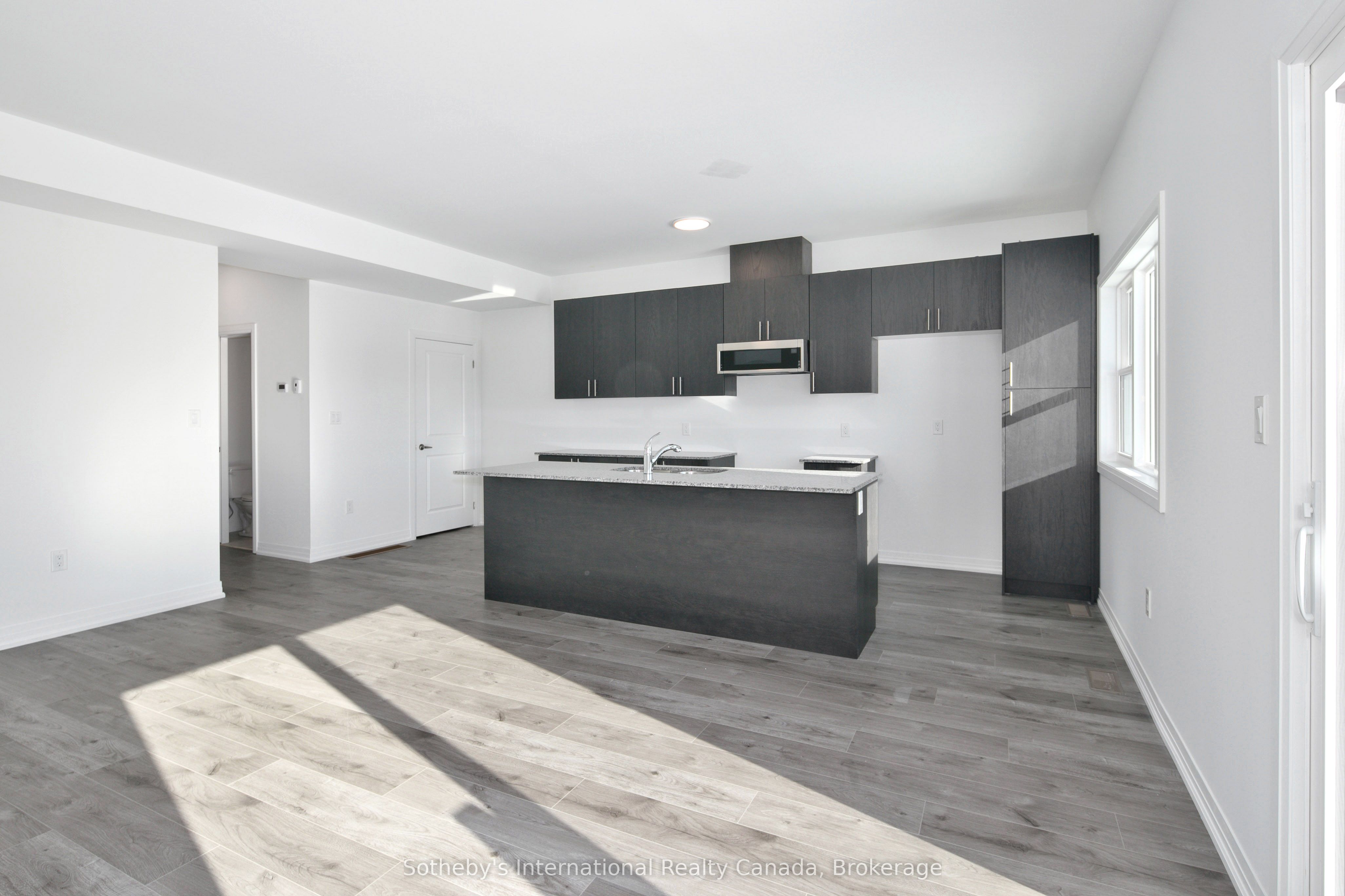 178 Equality Drive Property Photo 8