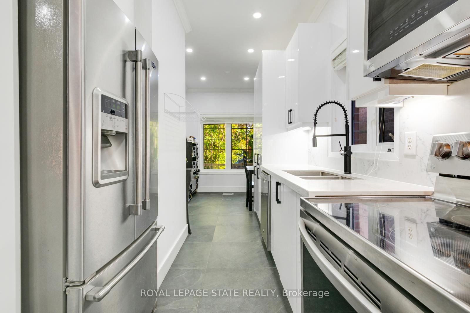 33 Panorama Way Property Photo 9