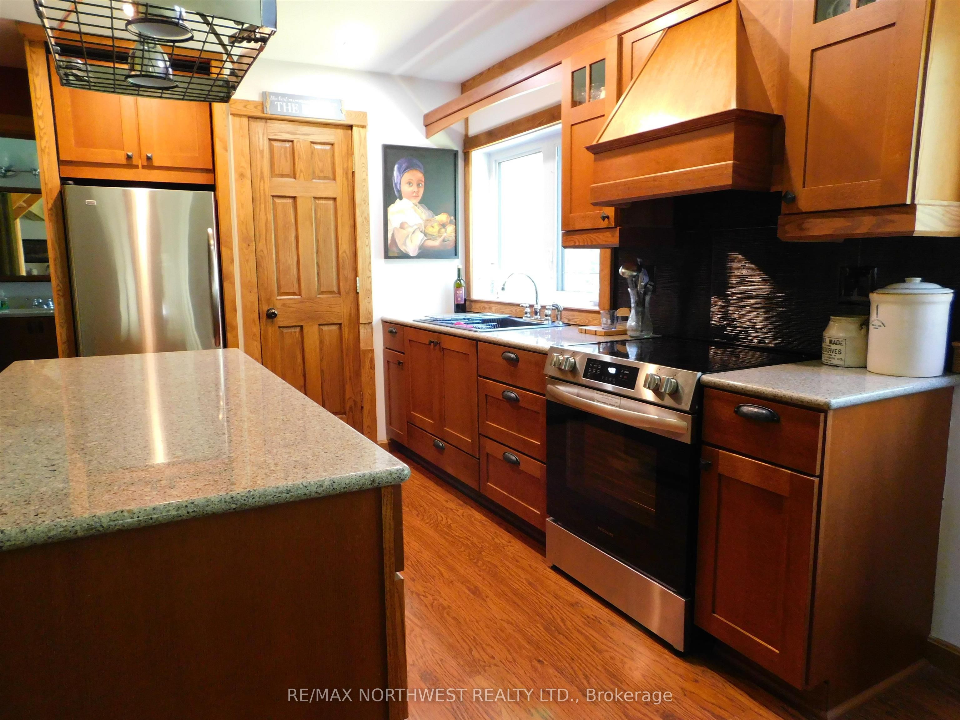 331 Townline Road Property Photo 6