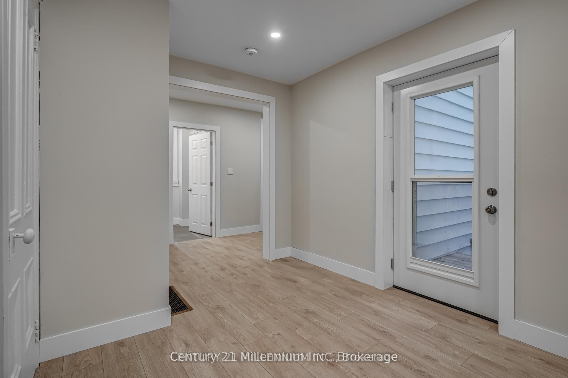 276 Edward Street Property Photo 37