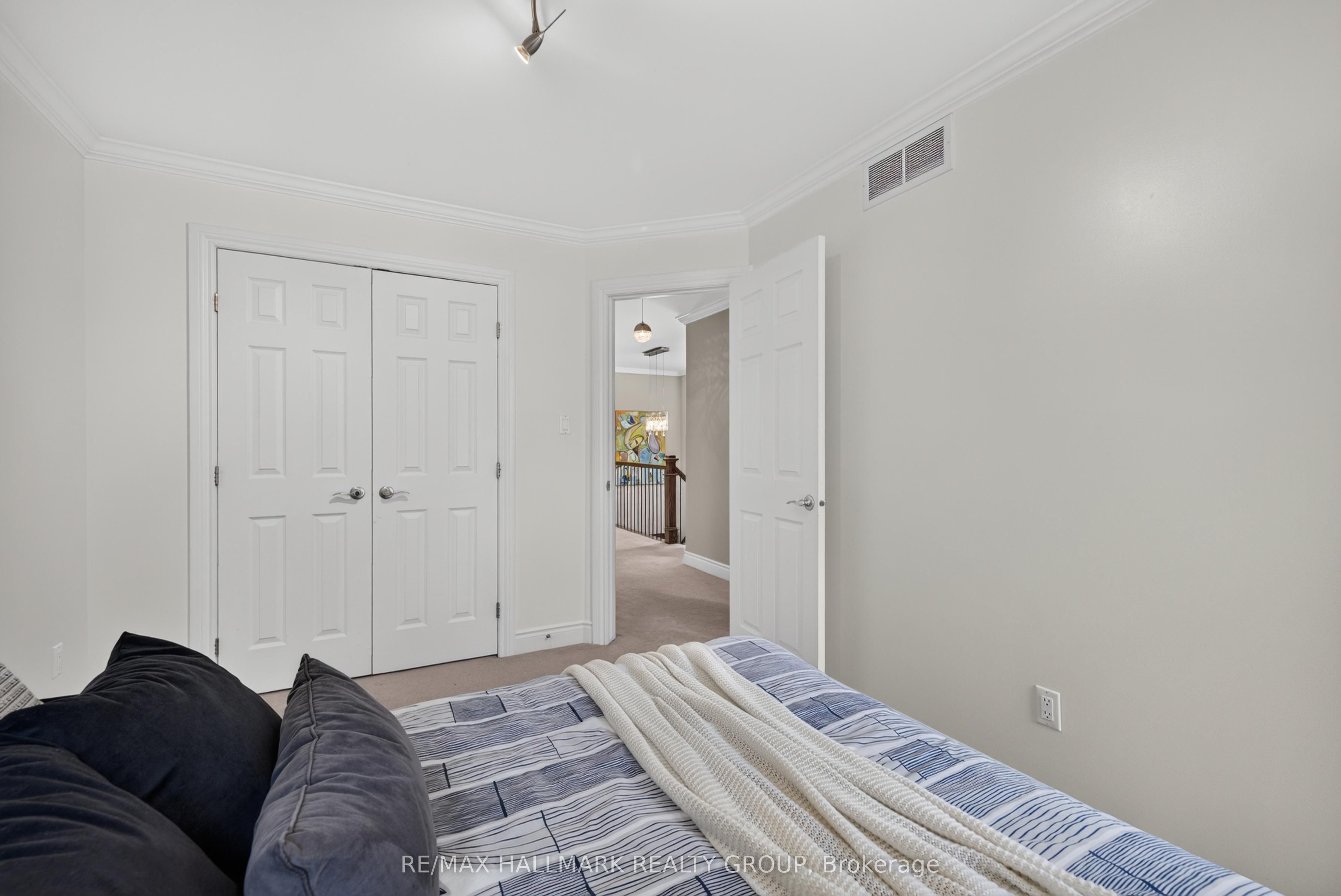 856 Norton Avenue Property Photo 25