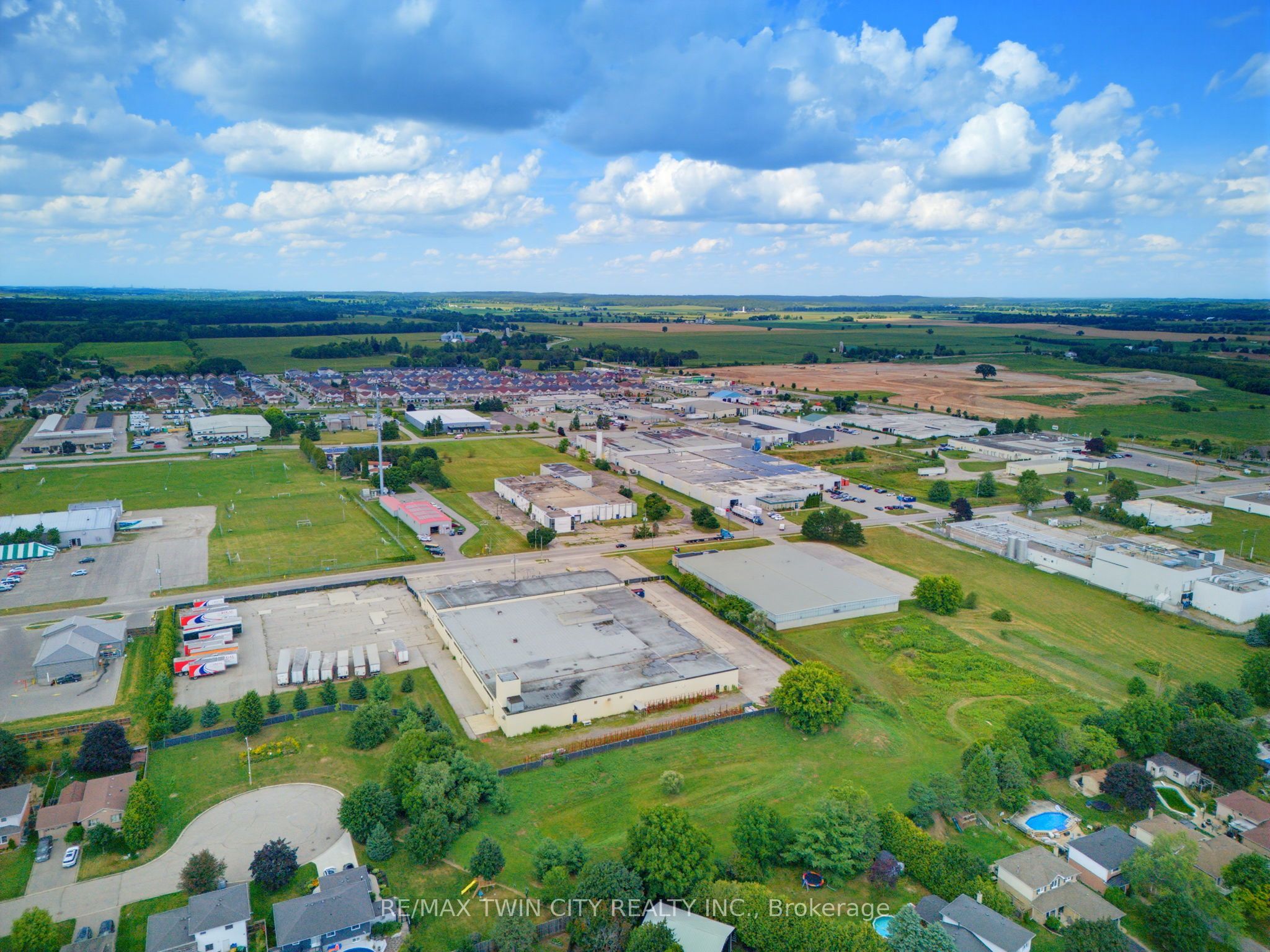 20 Clover Court Property Photo 44